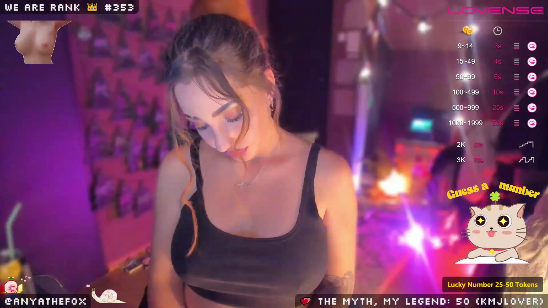 Gallery image thumbnail from Titcoin's myfreecams stream on, 12/22/2022, 08:40 image 13 of 20