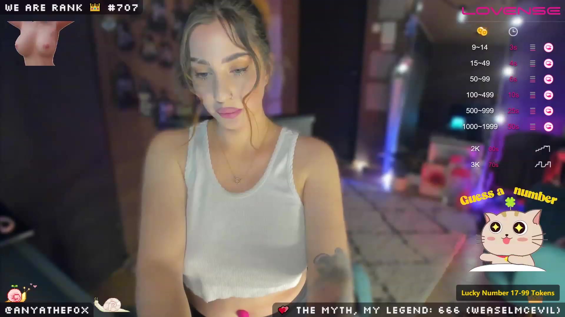 Gallery image thumbnail from Titcoin's myfreecams stream on, 01/17/2023, 08:38 image 3 of 20