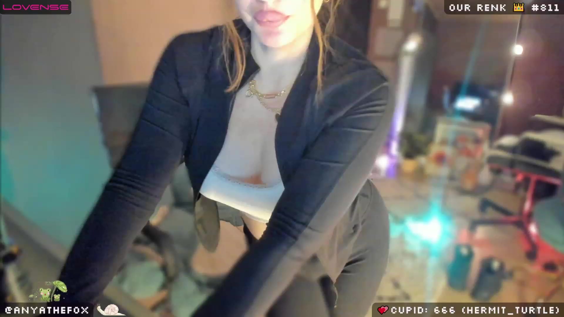 Gallery image thumbnail from Titcoin's myfreecams stream on, 02/11/2023, 09:13 image 14 of 20
