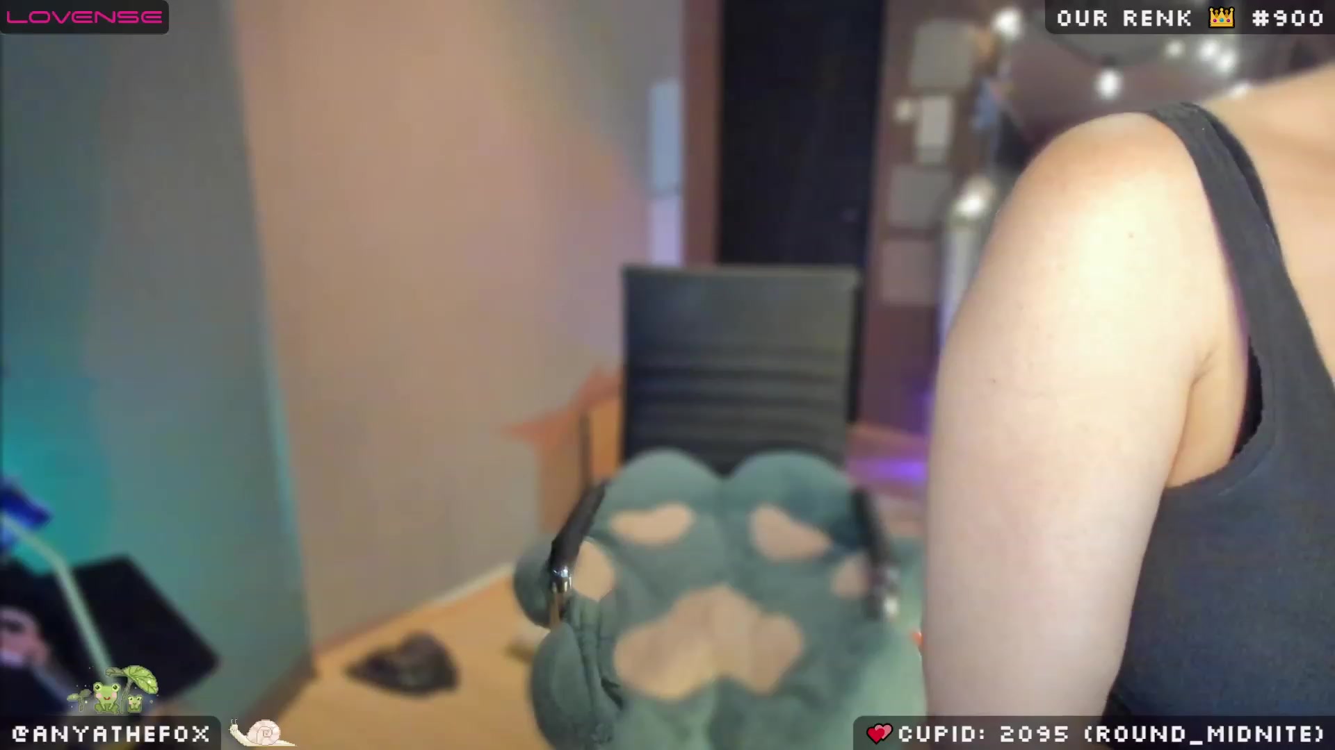 Gallery image thumbnail from Titcoin's myfreecams stream on, 02/14/2023, 07:37 image 15 of 20