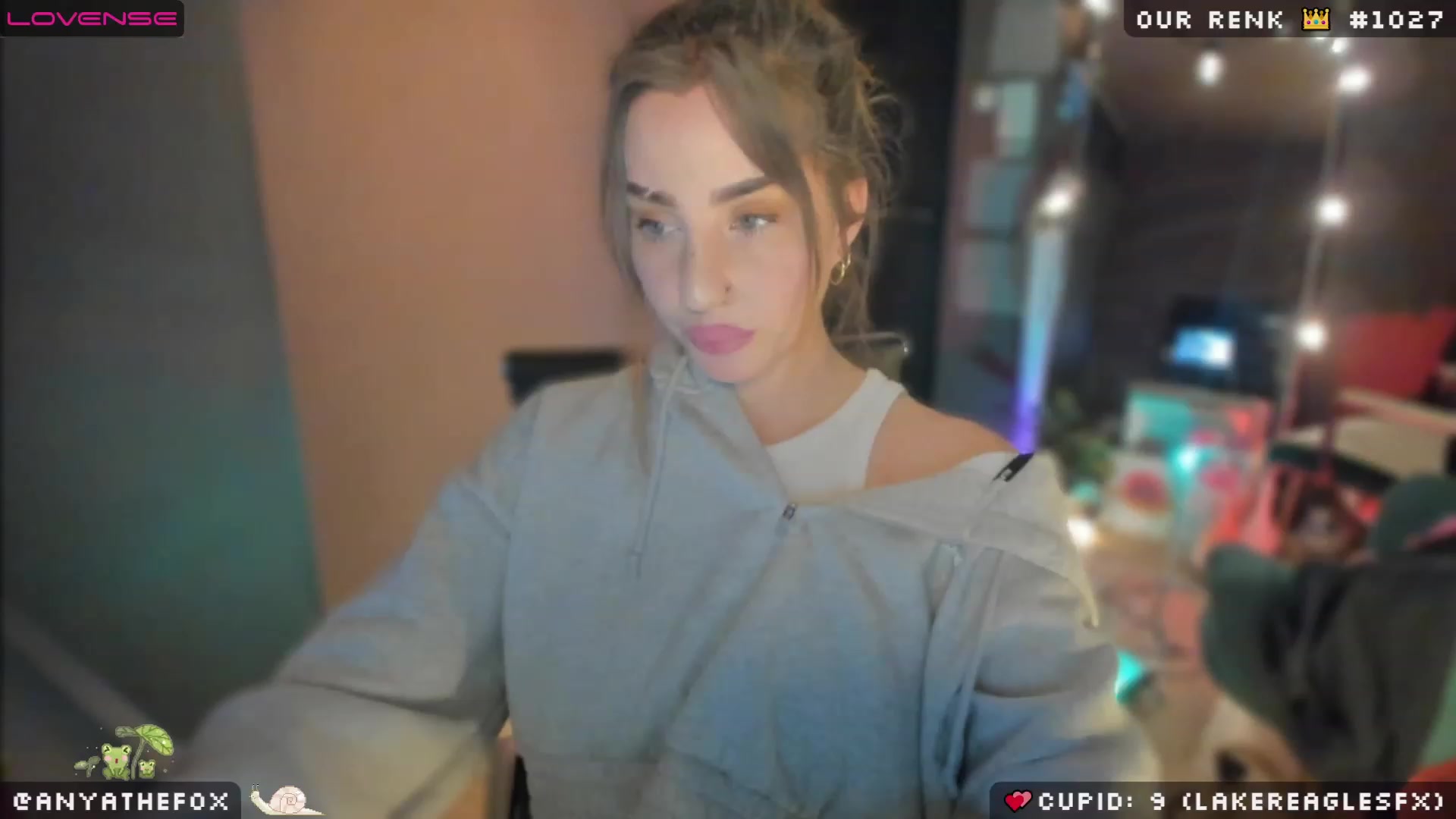 Gallery image thumbnail from Titcoin's myfreecams stream on, 02/16/2023, 08:37 image 1 of 20