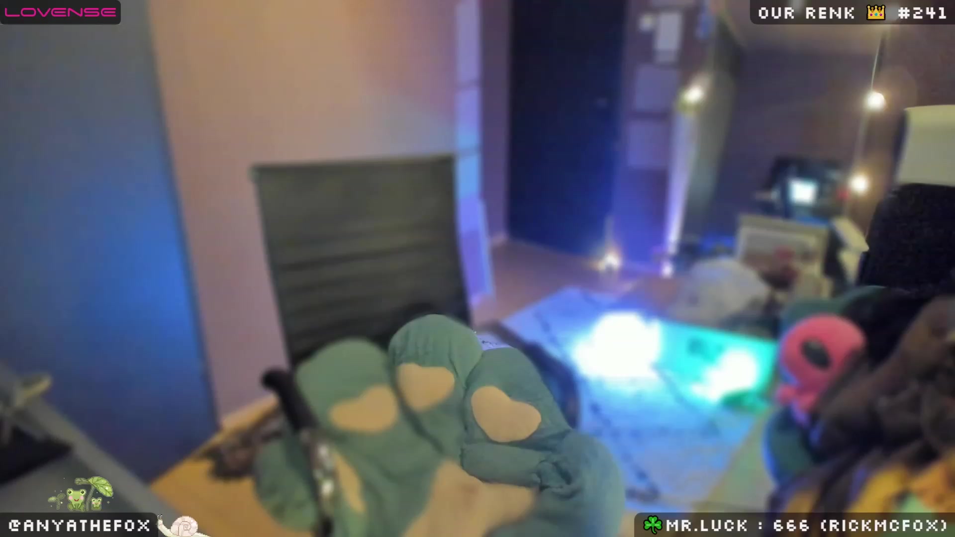 Gallery image thumbnail from Titcoin's myfreecams stream on, 03/02/2023, 08:07 image 15 of 20