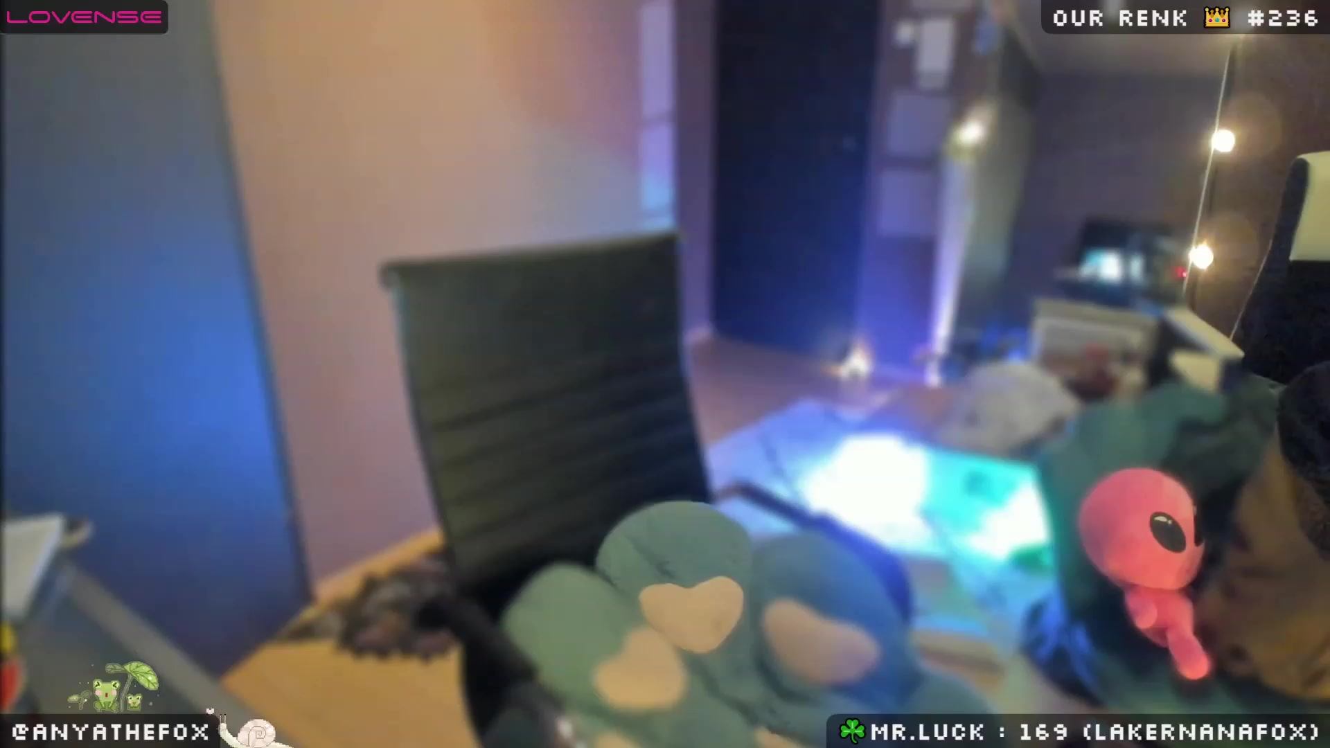 Gallery image thumbnail from Titcoin's myfreecams stream on, 03/03/2023, 08:26 image 2 of 20