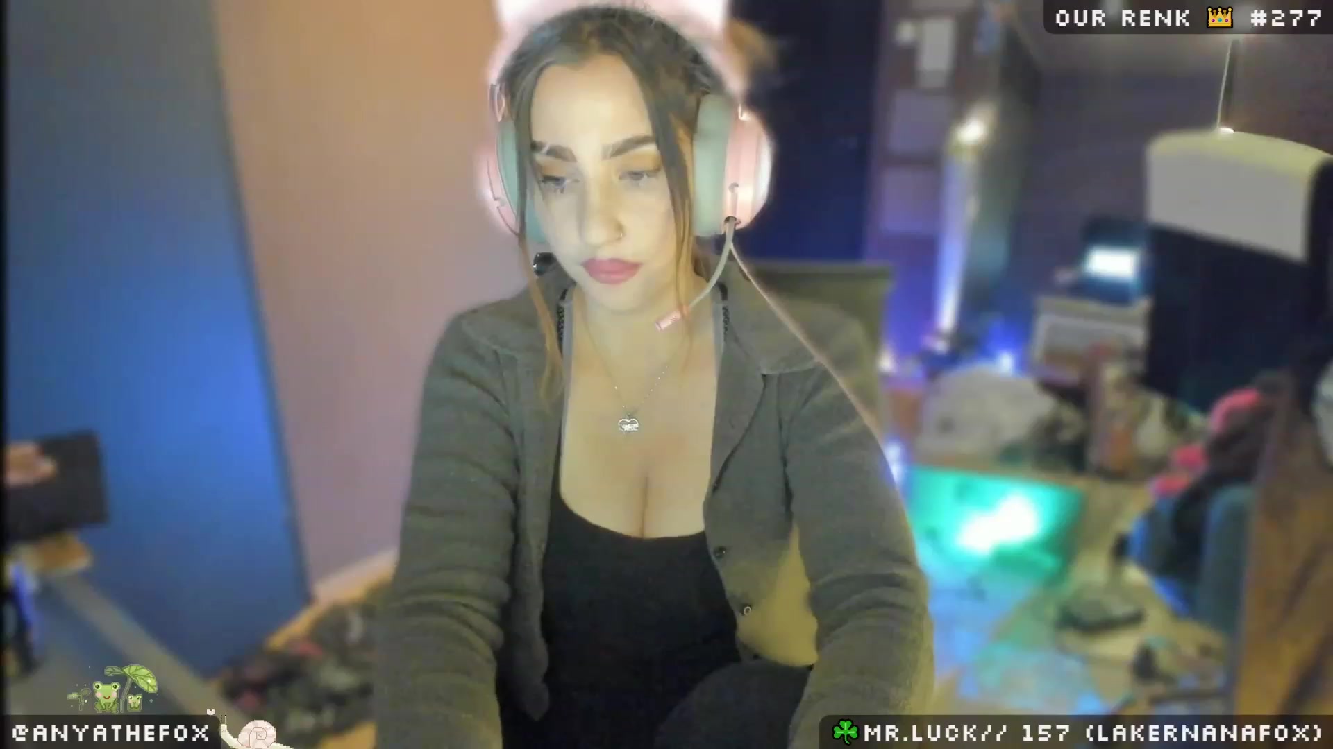 Gallery image thumbnail from Titcoin's myfreecams stream on, 03/17/2023, 07:05 image 4 of 20