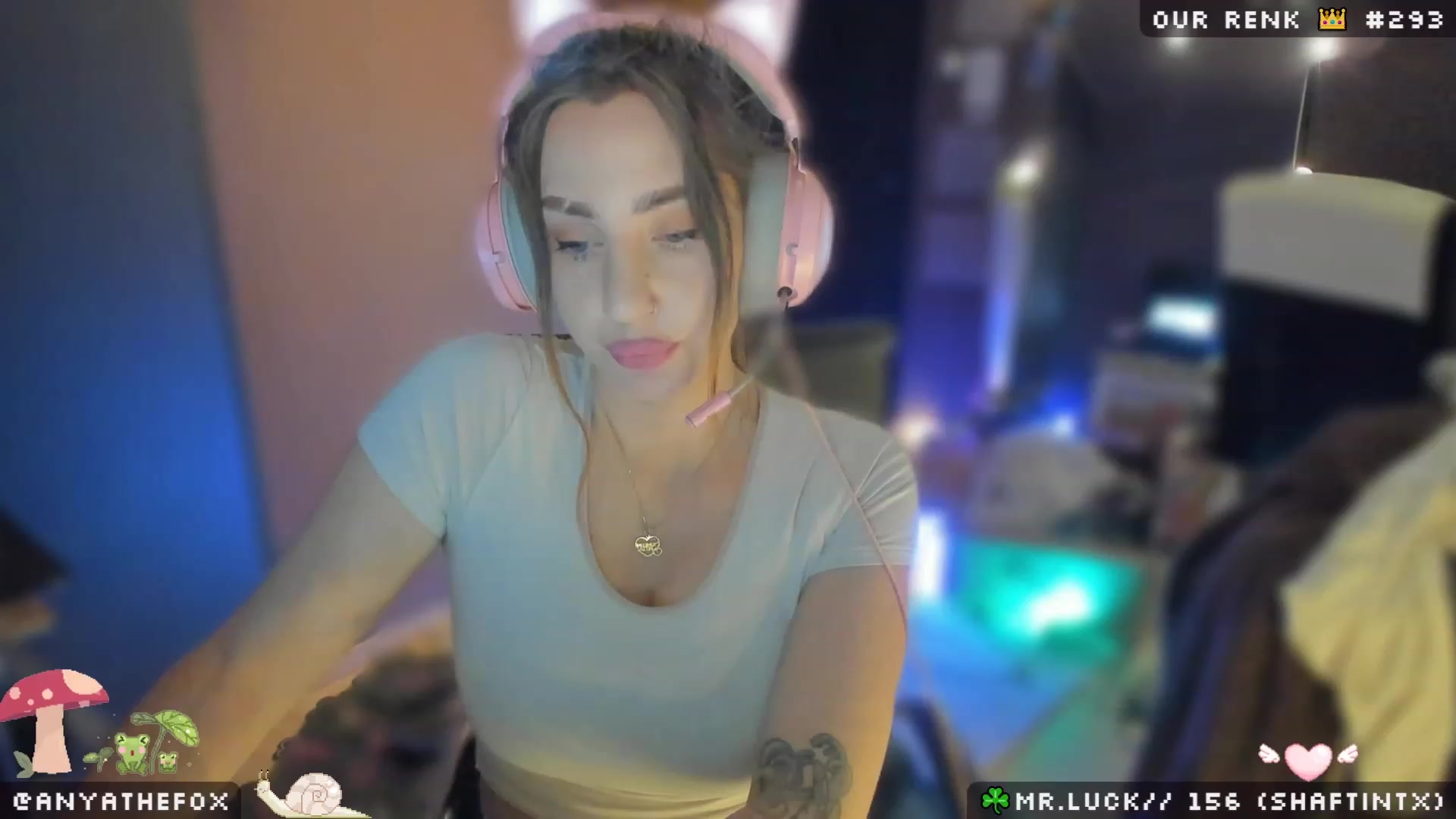 Gallery image thumbnail from Titcoin's myfreecams stream on, 03/19/2023, 07:00 image 20 of 20