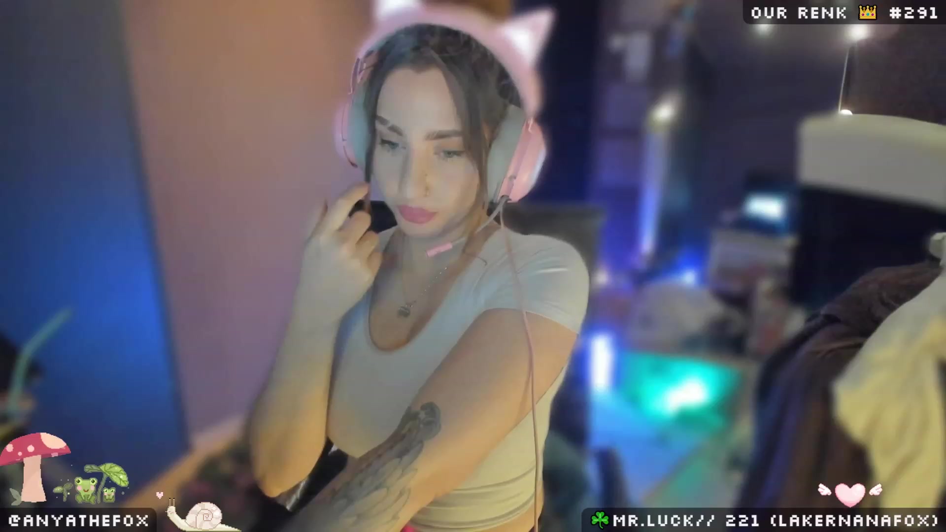 Gallery image thumbnail from Titcoin's myfreecams stream on, 03/19/2023, 09:35 image 5 of 20