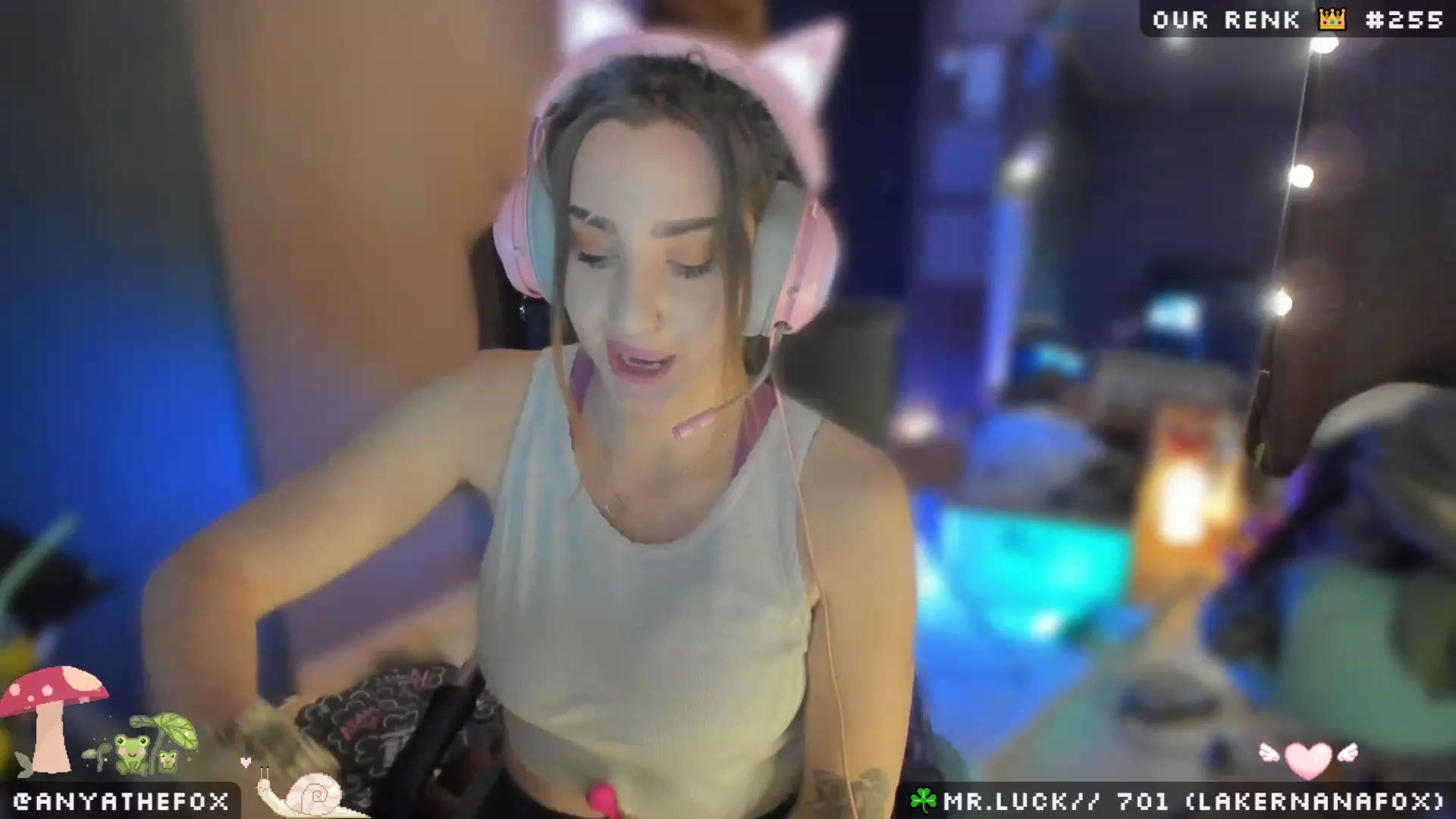 Gallery image thumbnail from Titcoin's myfreecams stream on, 03/22/2023, 07:20 image 11 of 20
