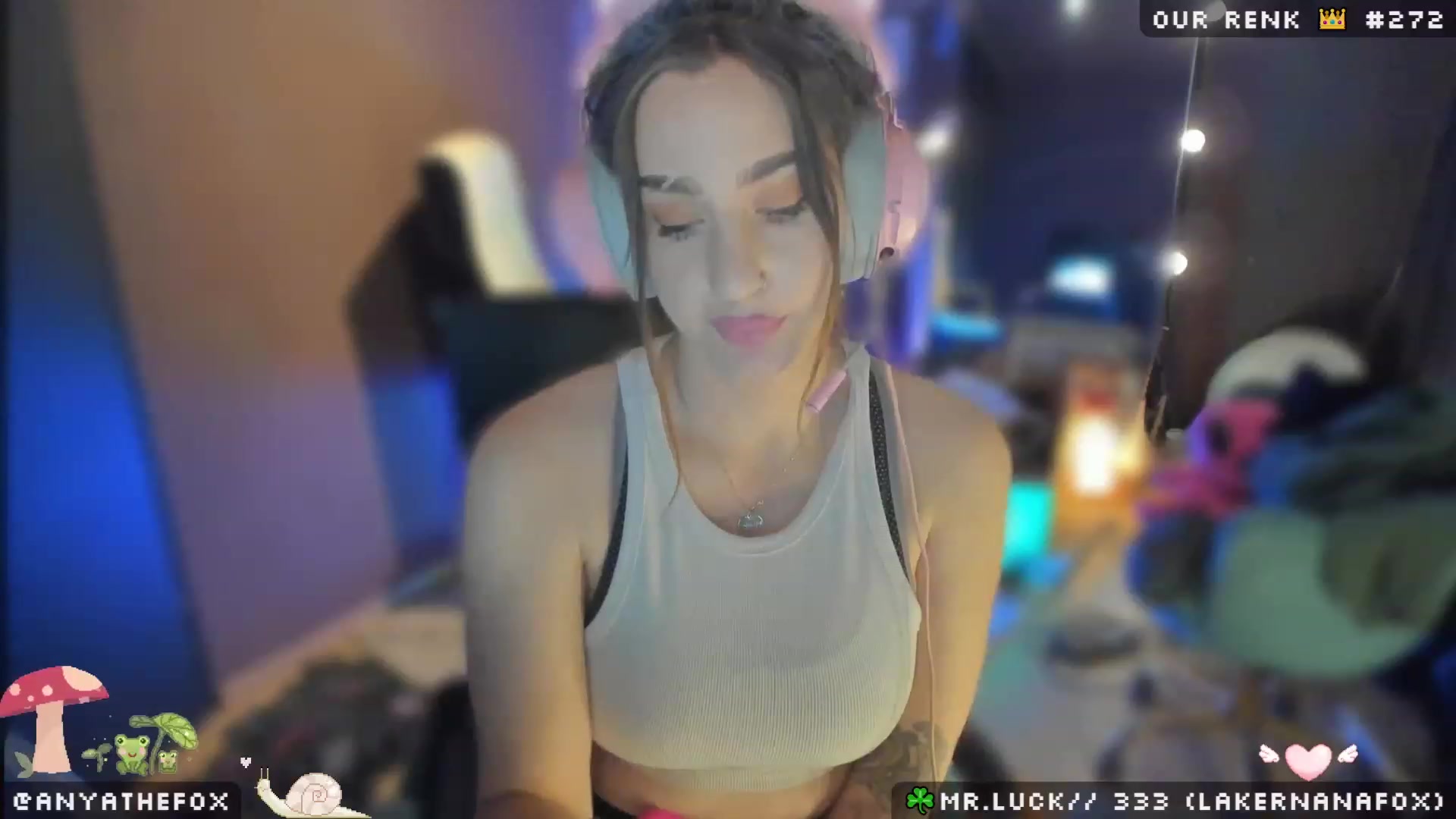 Gallery image thumbnail from Titcoin's myfreecams stream on, 03/23/2023, 07:12 image 8 of 20