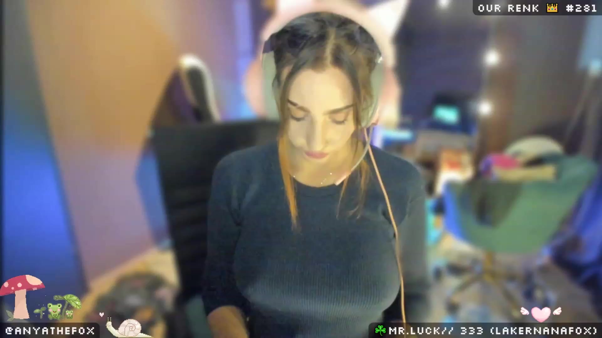 Gallery image thumbnail from Titcoin's myfreecams stream on, 03/24/2023, 07:53 image 4 of 20