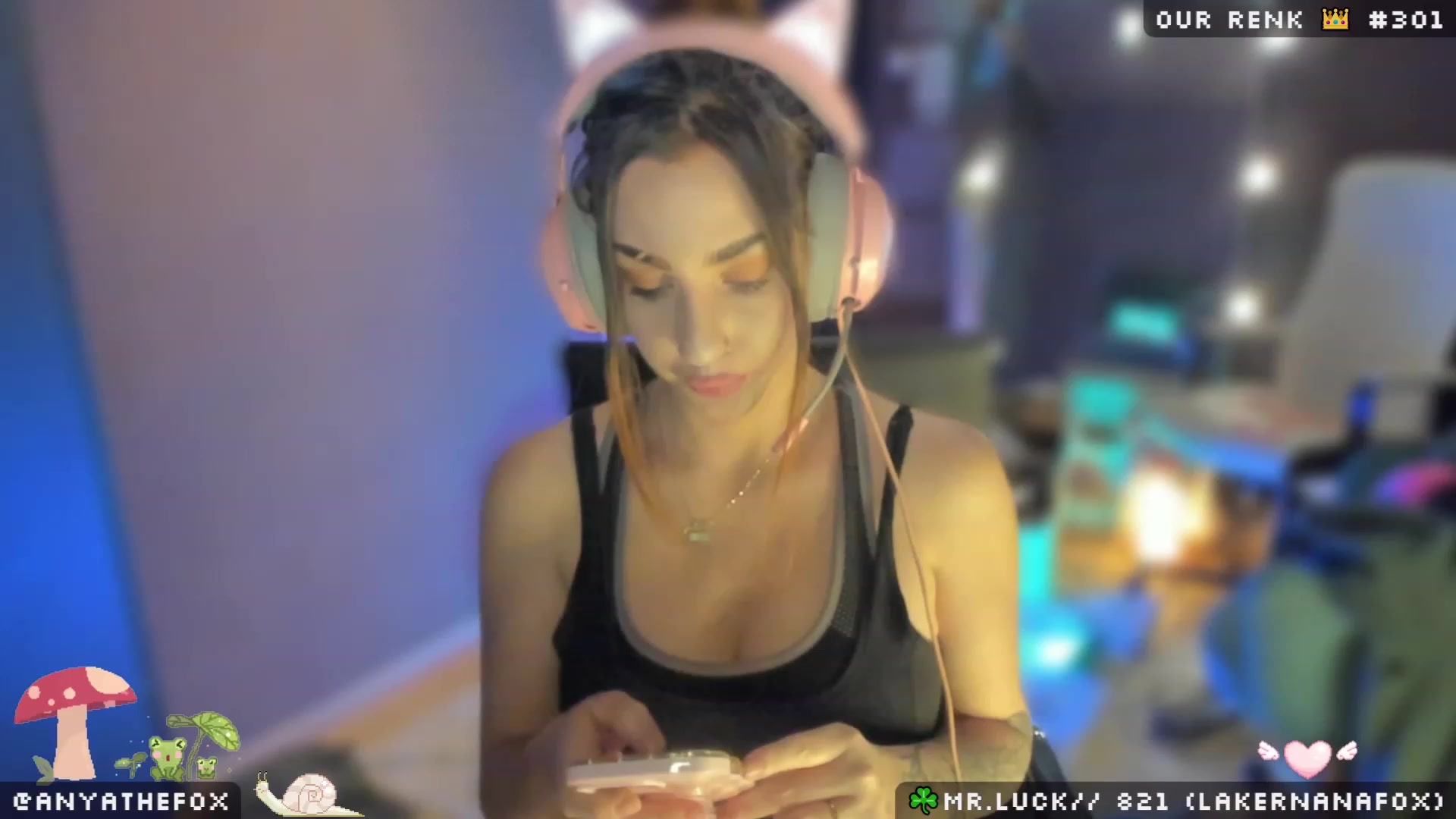 Gallery image thumbnail from Titcoin's myfreecams stream on, 03/29/2023, 07:56 image 9 of 20