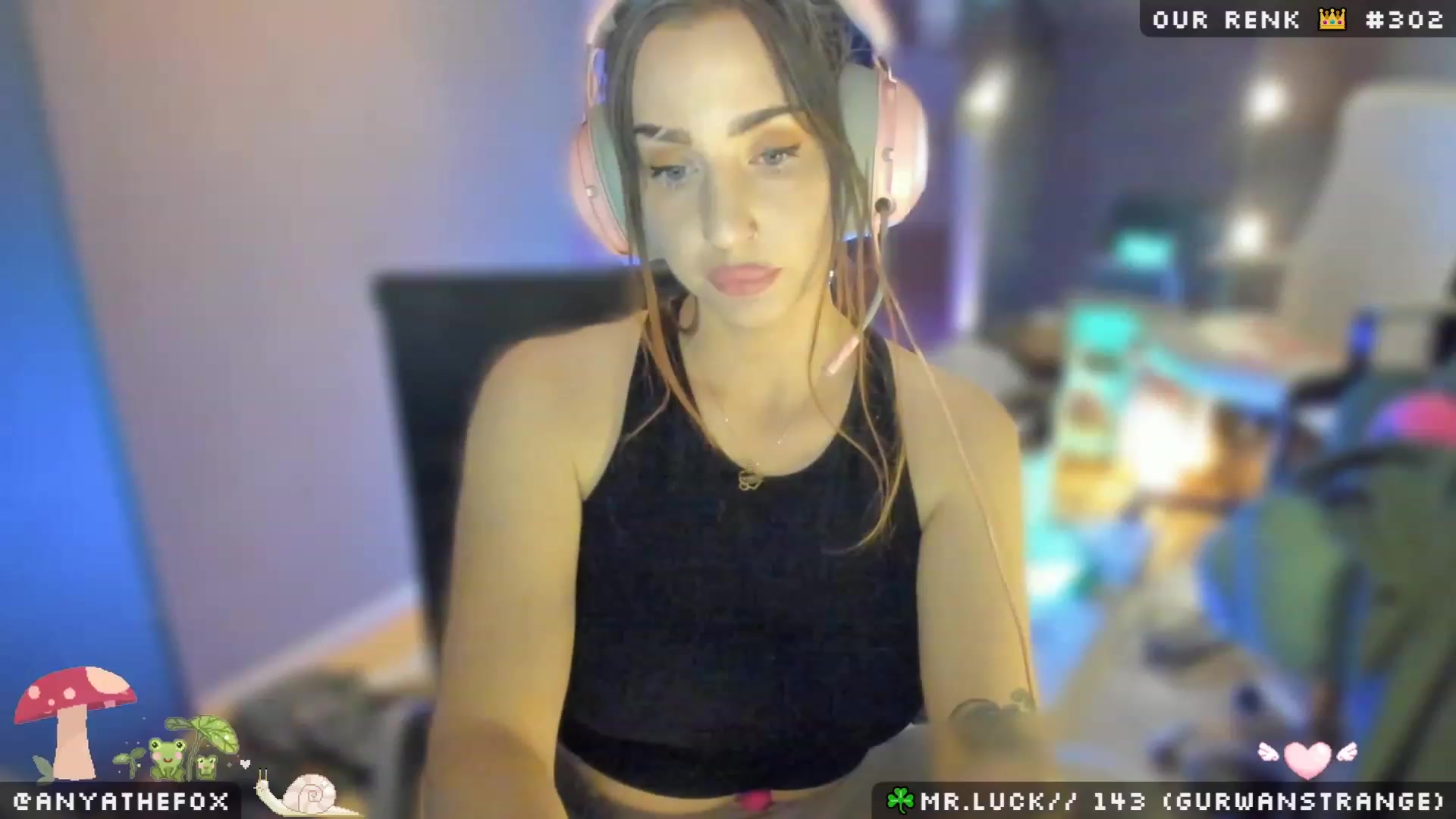 Gallery image thumbnail from Titcoin's myfreecams stream on, 03/30/2023, 08:06 image 7 of 20