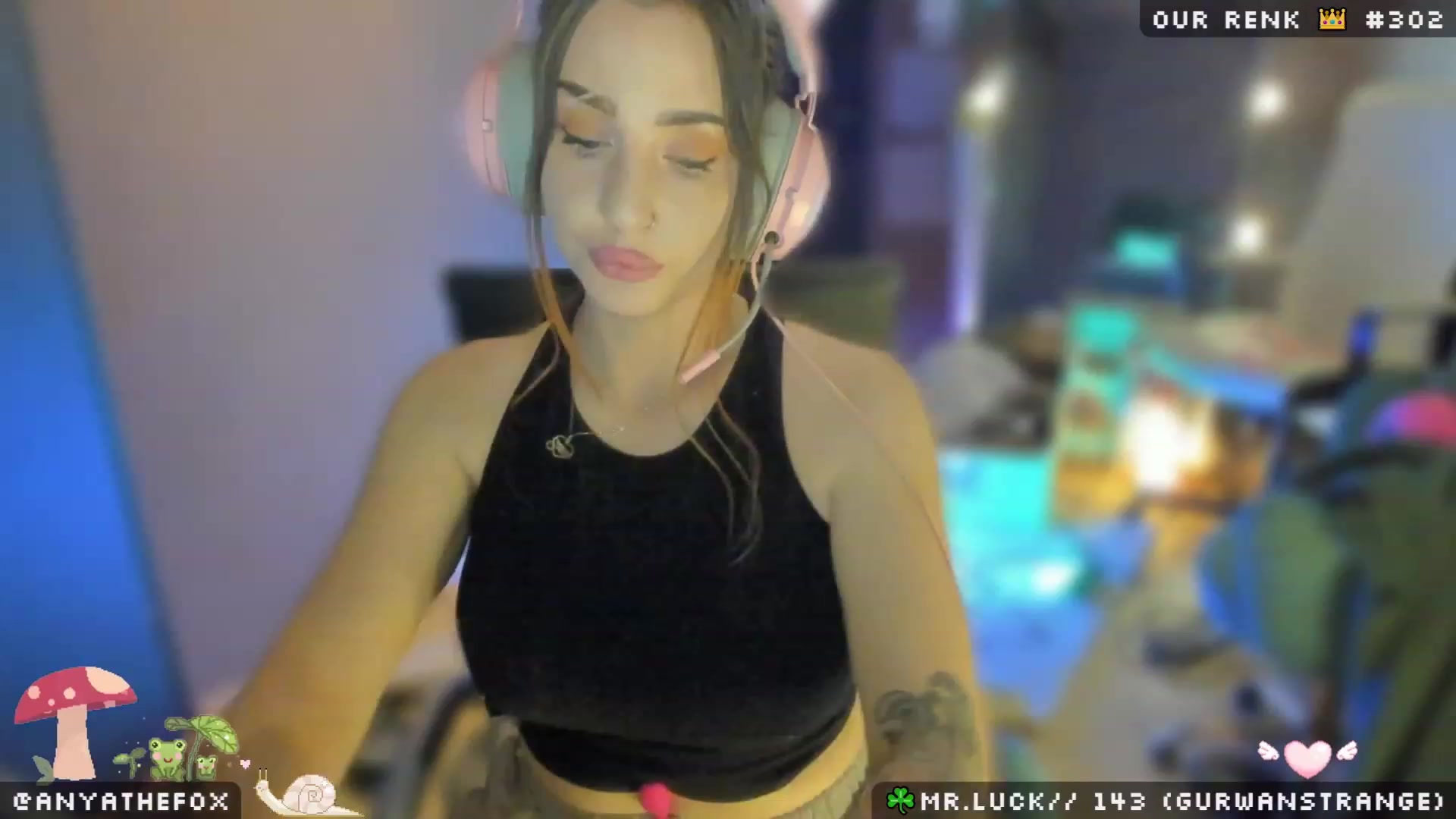 Gallery image thumbnail from Titcoin's myfreecams stream on, 03/30/2023, 08:06 image 5 of 20