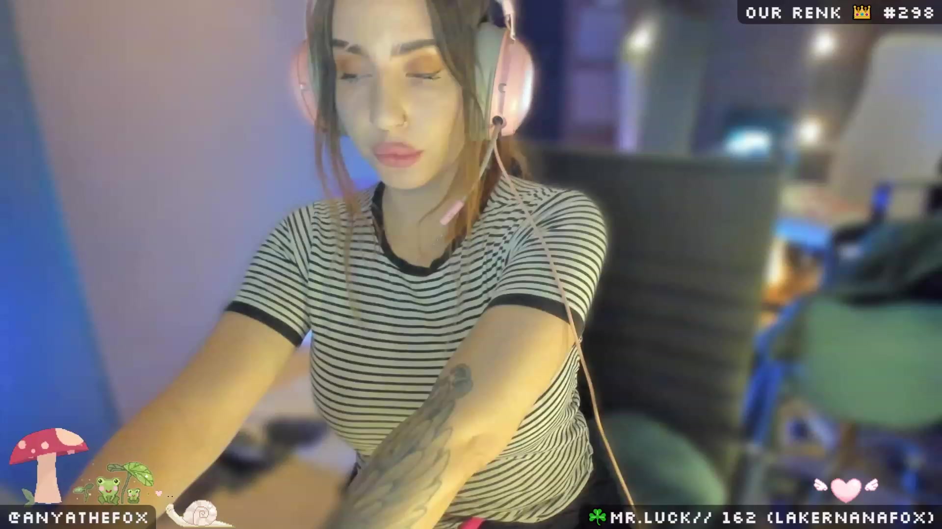 Gallery image thumbnail from Titcoin's myfreecams stream on, 03/31/2023, 07:22 image 11 of 20