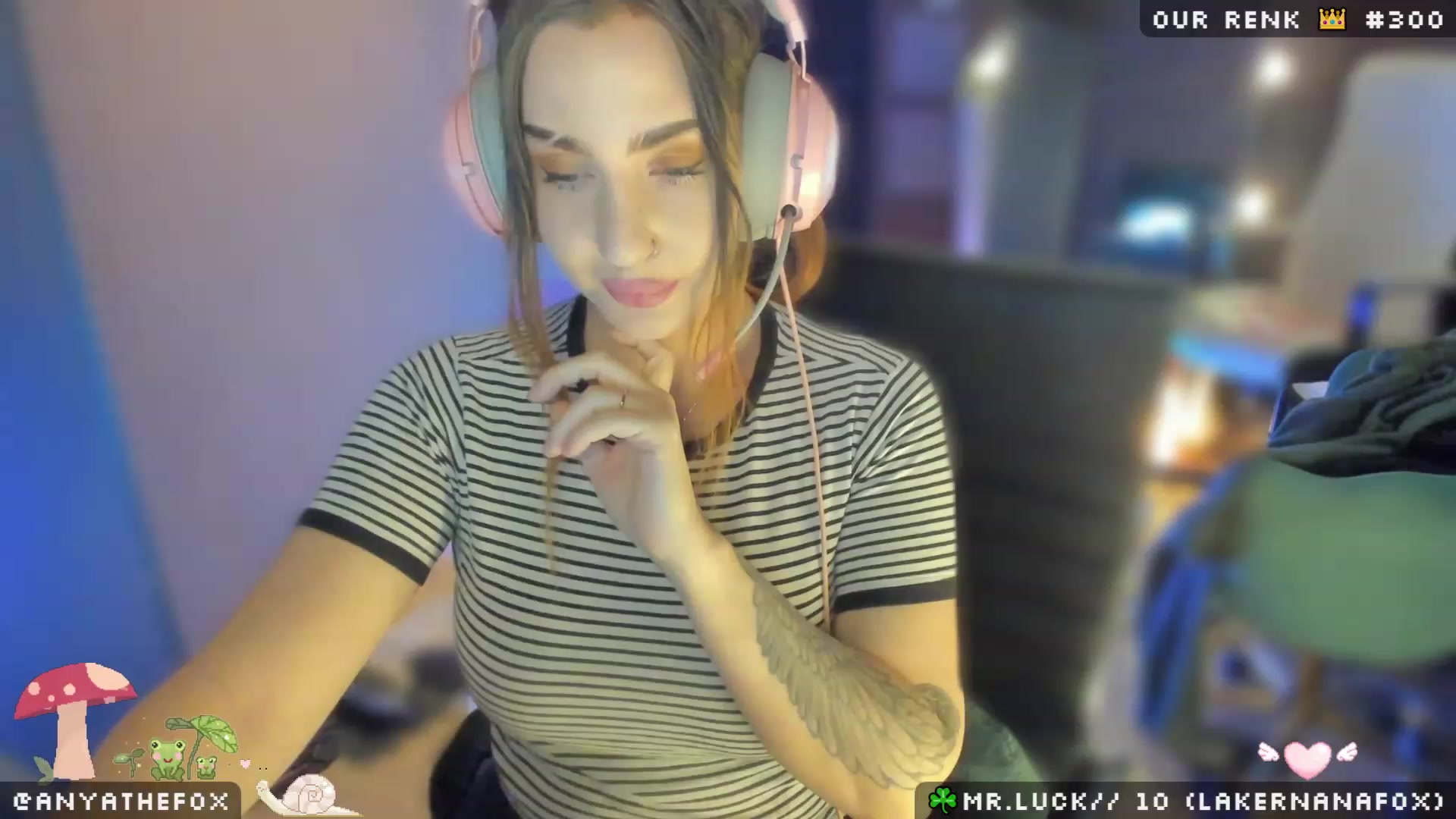 Gallery image thumbnail from Titcoin's myfreecams stream on, 03/31/2023, 07:22 image 1 of 20