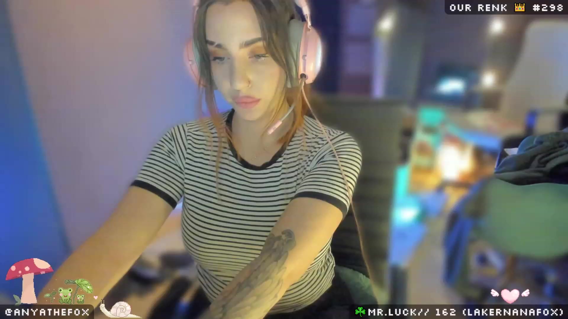 Gallery image thumbnail from Titcoin's myfreecams stream on, 03/31/2023, 07:22 image 8 of 20