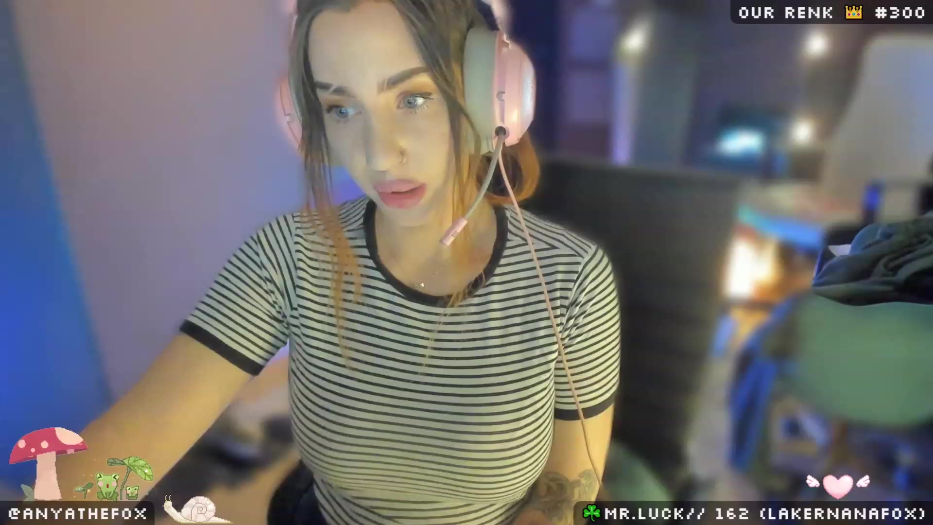 Gallery image thumbnail from Titcoin's myfreecams stream on, 03/31/2023, 07:22 image 2 of 20