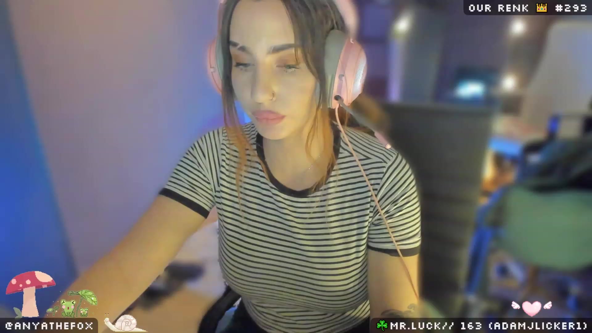 Gallery image thumbnail from Titcoin's myfreecams stream on, 03/31/2023, 08:40 image 6 of 20