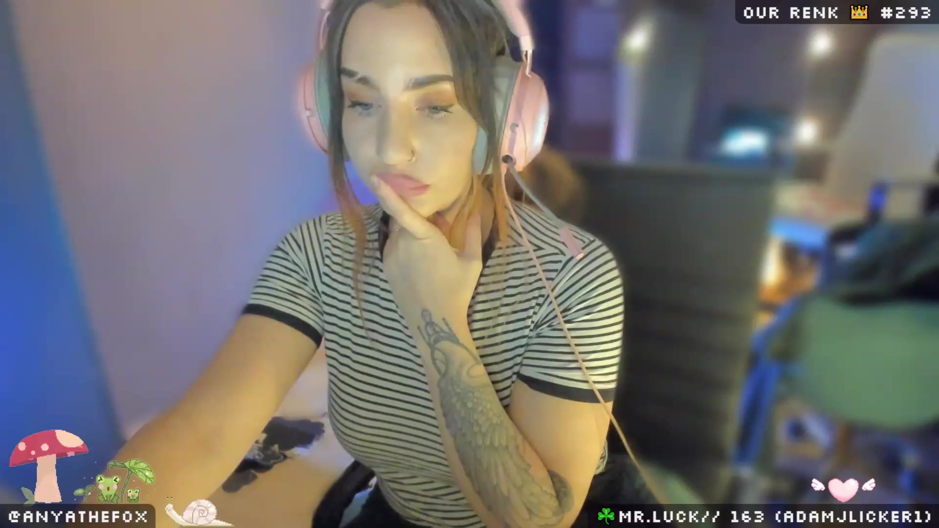 Gallery image thumbnail from Titcoin's myfreecams stream on, 03/31/2023, 08:40 image 7 of 20