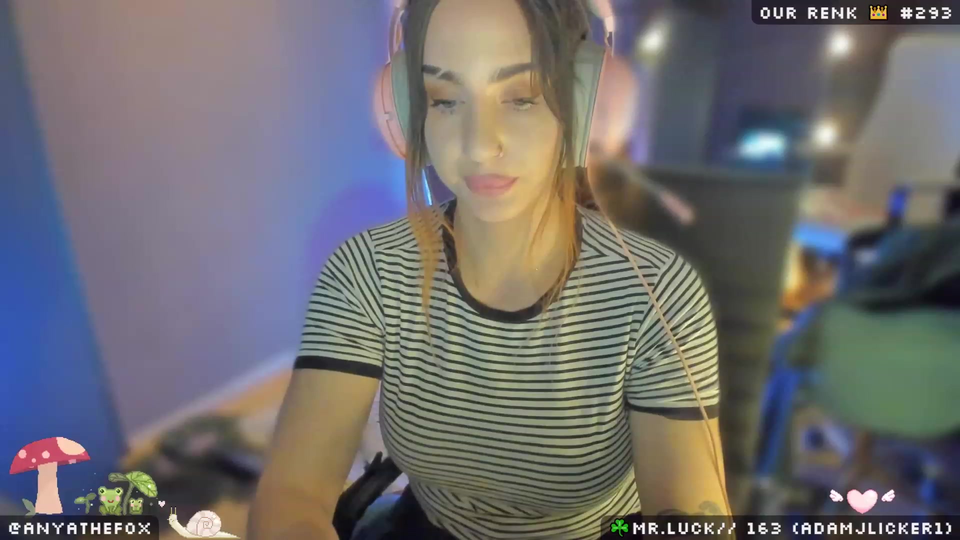 Gallery image thumbnail from Titcoin's myfreecams stream on, 03/31/2023, 08:40 image 4 of 20