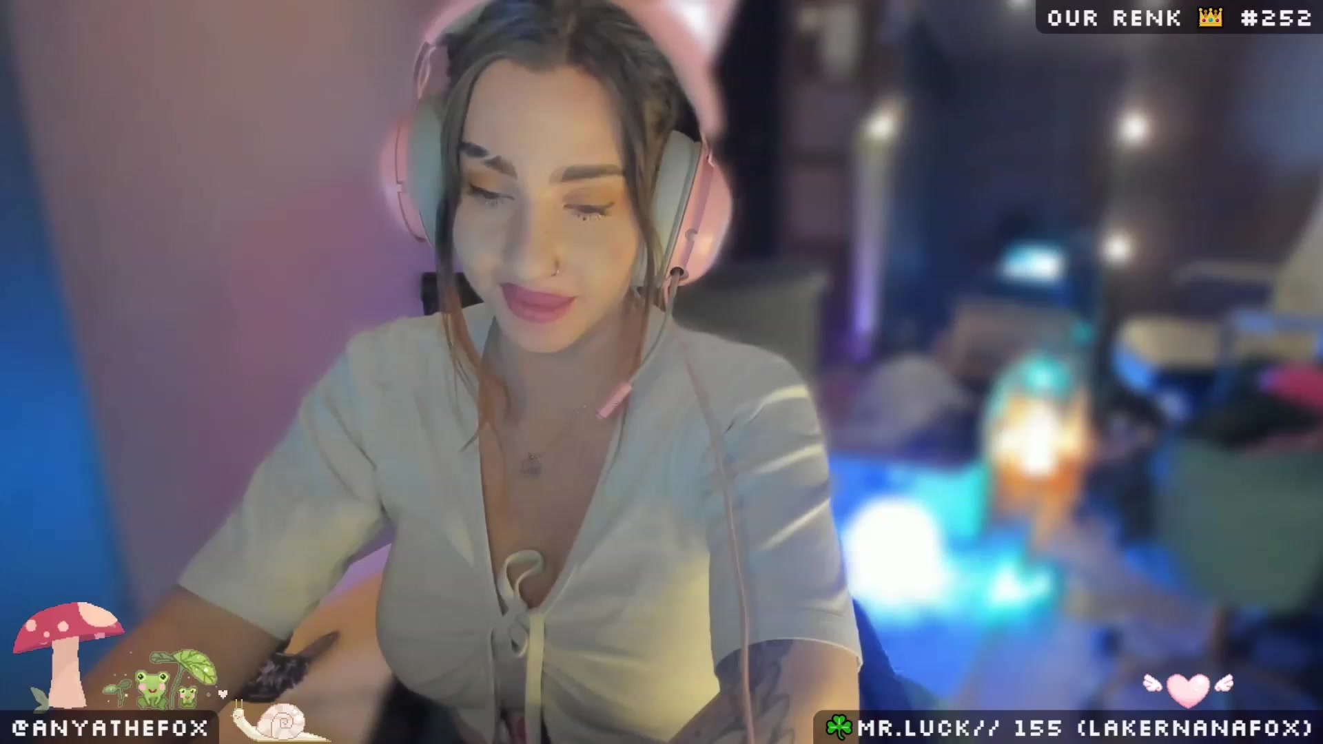 Gallery image thumbnail from Titcoin's myfreecams stream on, 04/03/2023, 05:55 image 13 of 20