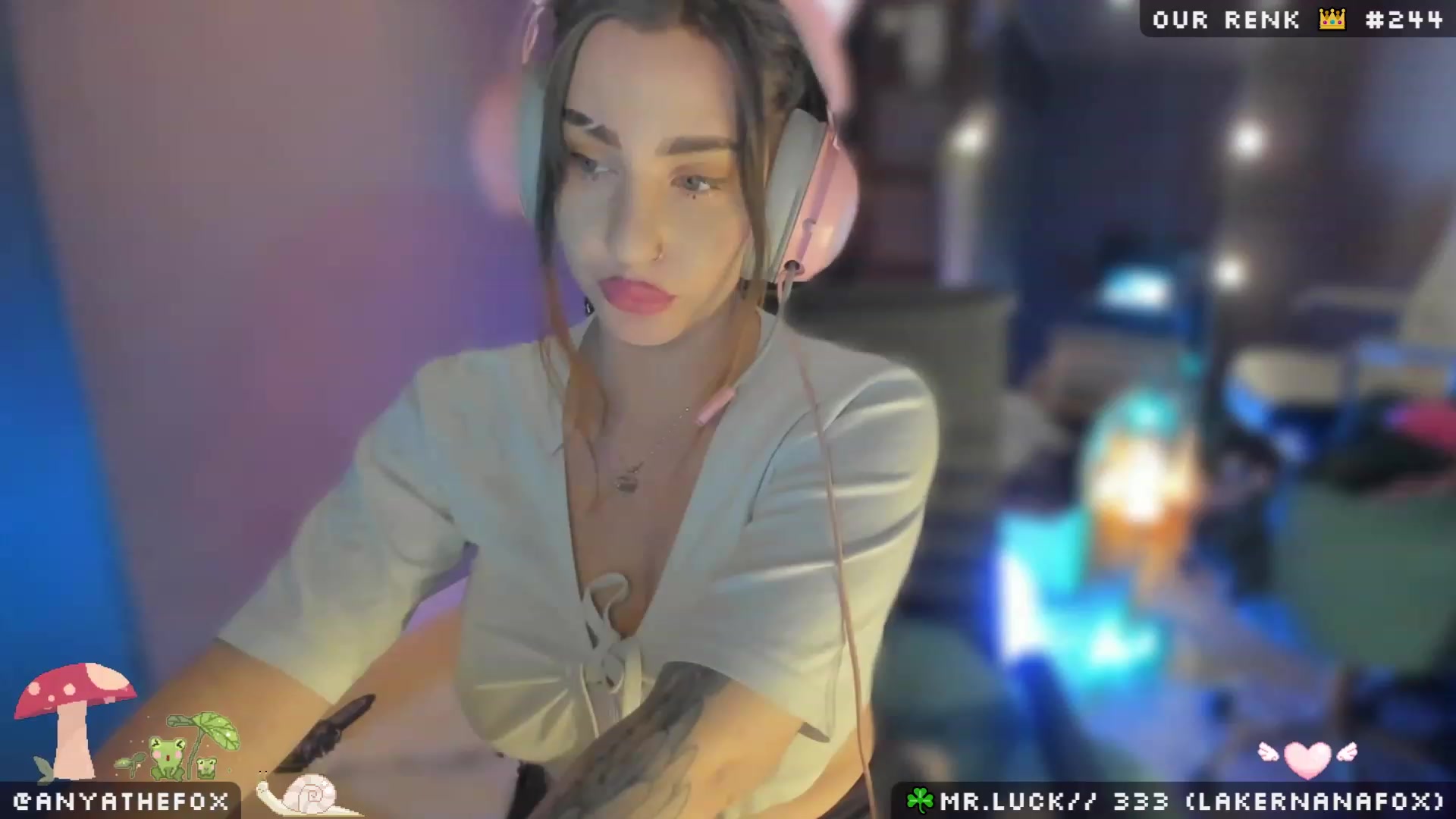 Gallery image thumbnail from Titcoin's myfreecams stream on, 04/03/2023, 05:55 image 20 of 20