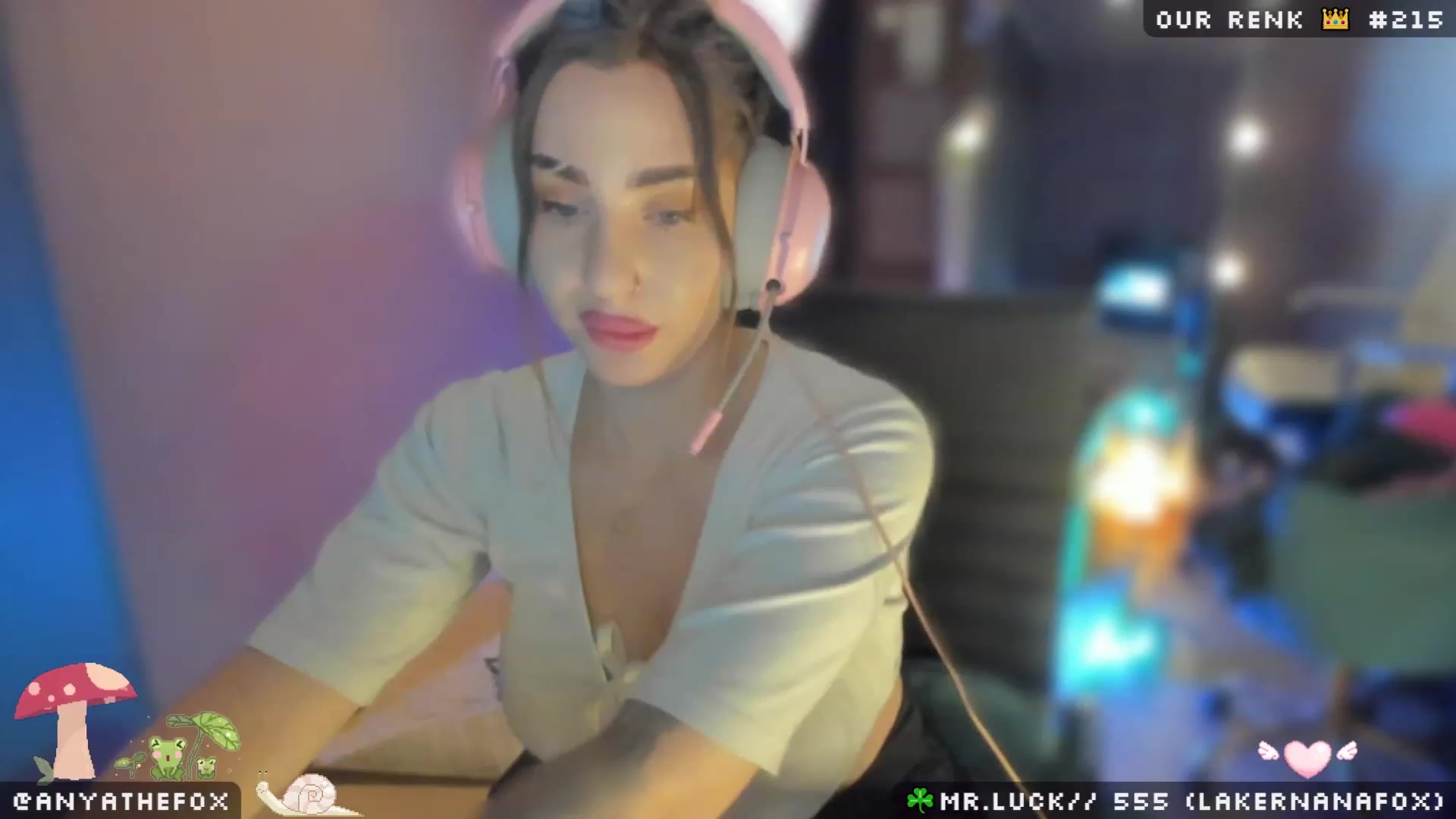 Gallery image thumbnail from Titcoin's myfreecams stream on, 04/03/2023, 07:36 image 13 of 20