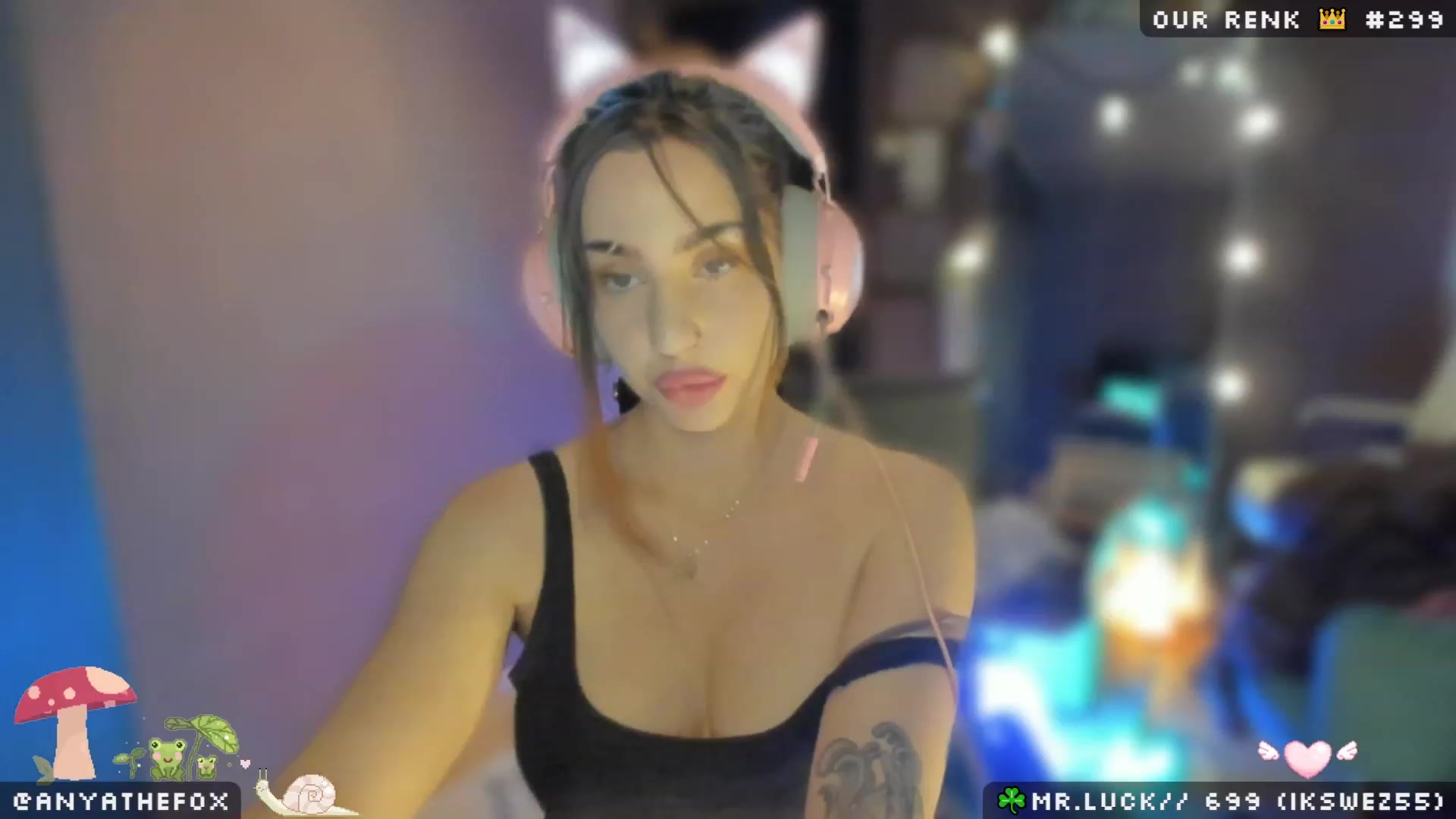 Gallery image thumbnail from Titcoin's myfreecams stream on, 04/05/2023, 07:01 image 17 of 20