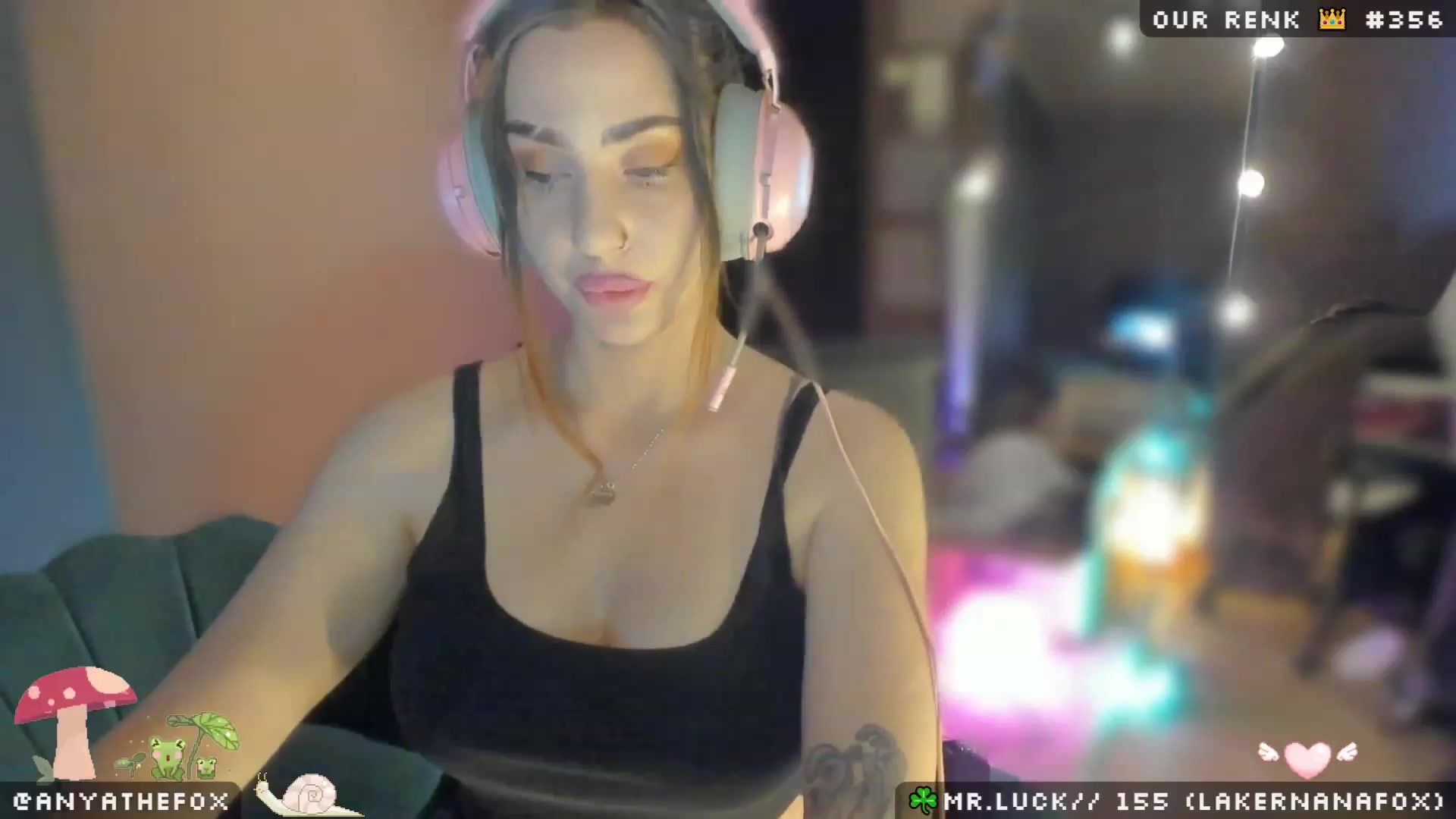 Gallery image thumbnail from Titcoin's myfreecams stream on, 04/06/2023, 06:57 image 9 of 20