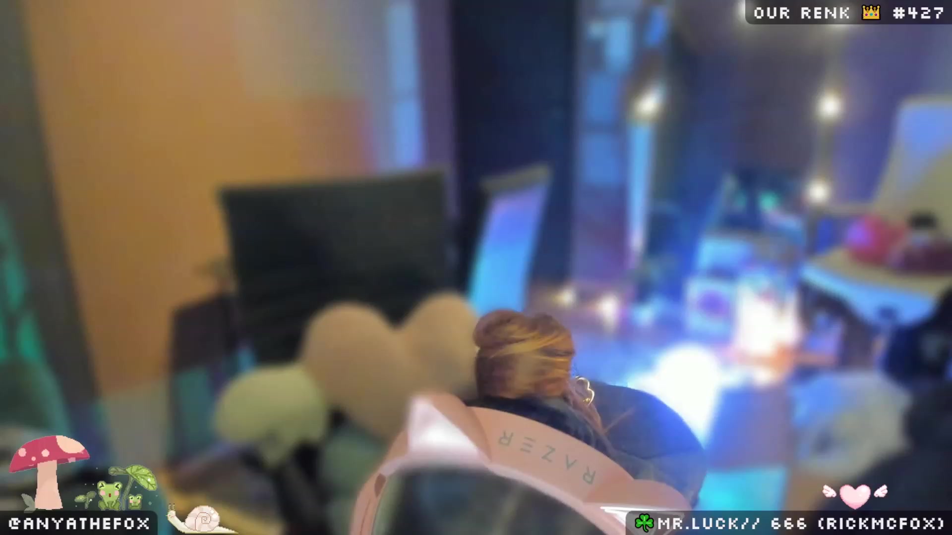 Gallery image thumbnail from Titcoin's myfreecams stream on, 04/09/2023, 08:44 image 2 of 20