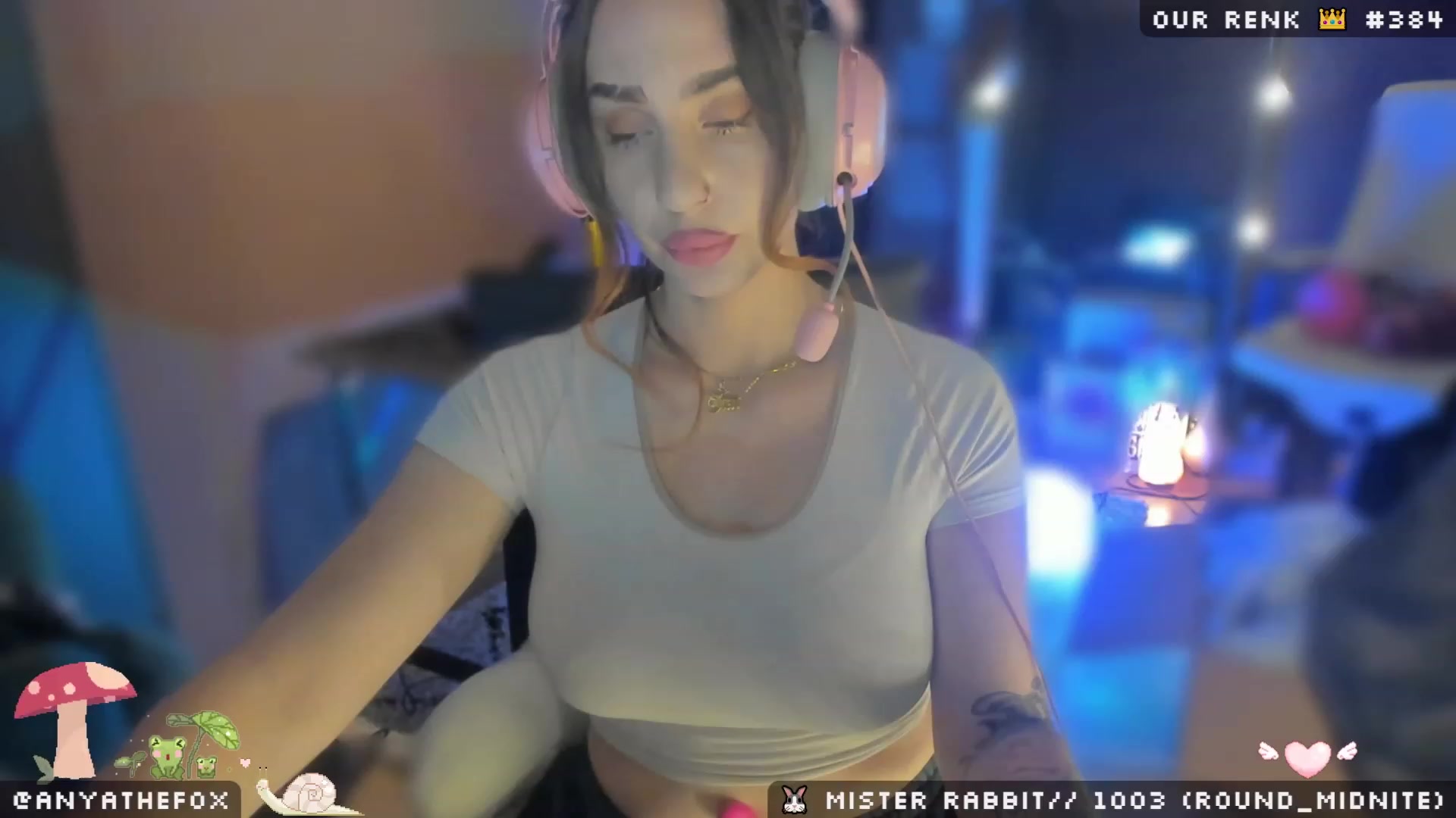 Gallery image thumbnail from Titcoin's myfreecams stream on, 04/12/2023, 07:08 image 19 of 20
