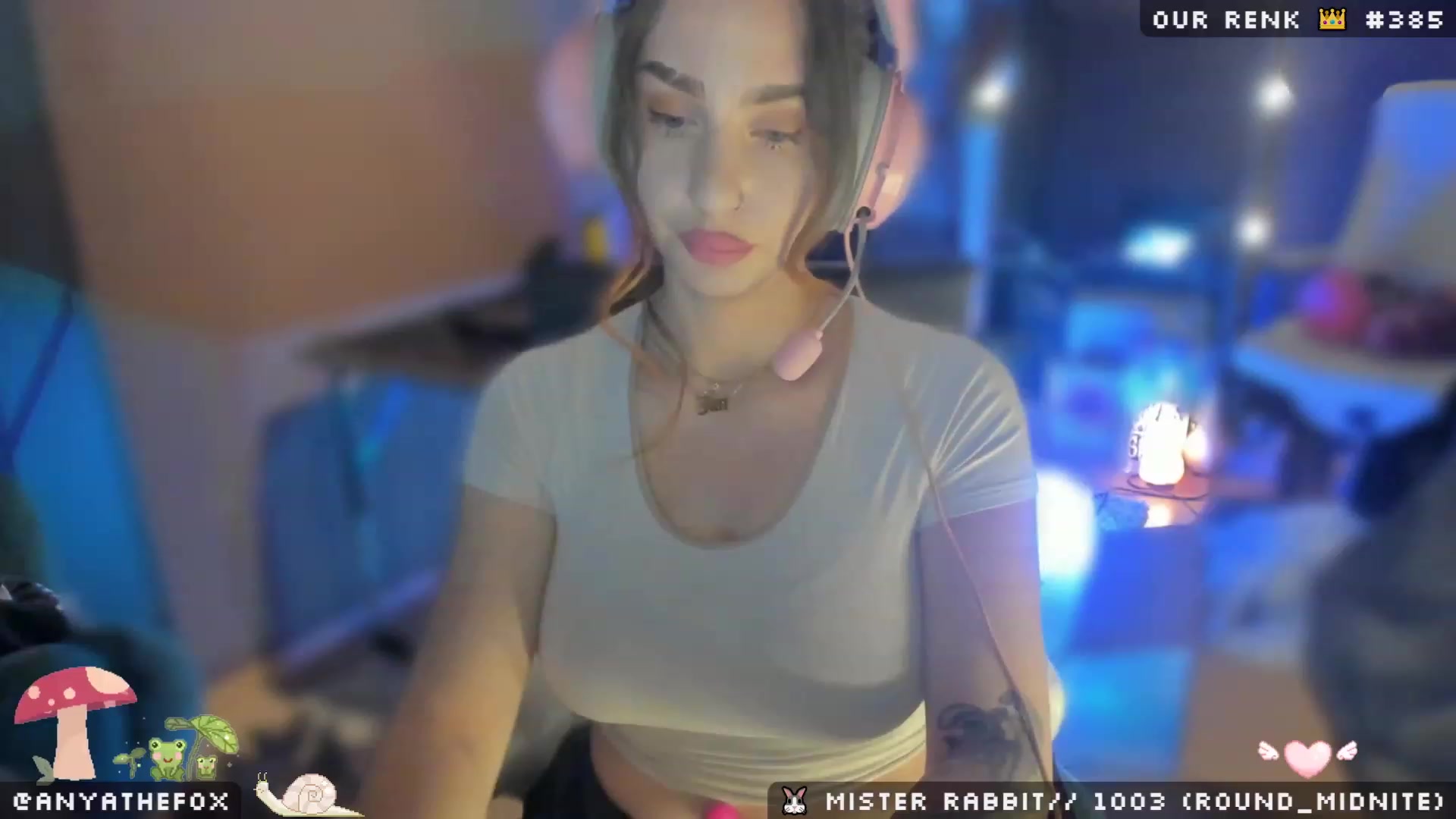 Gallery image thumbnail from Titcoin's myfreecams stream on, 04/12/2023, 07:08 image 18 of 20