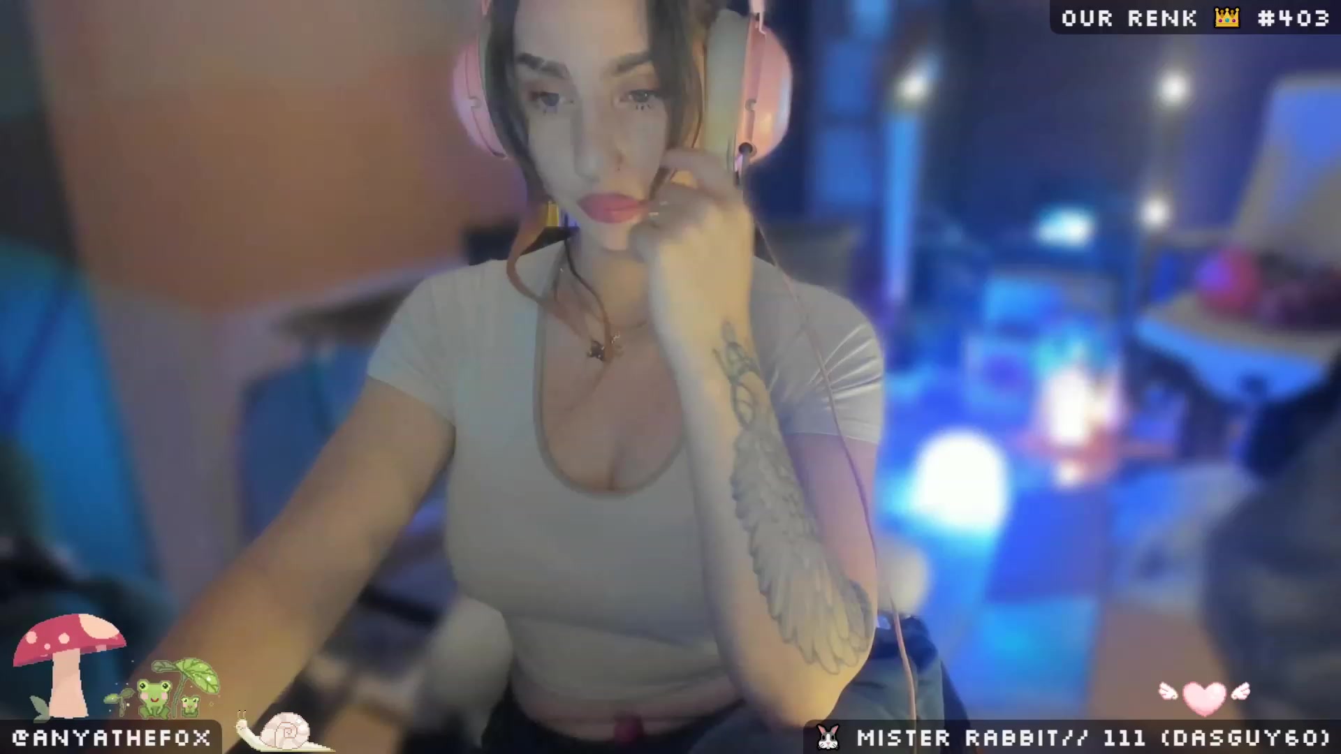 Gallery image thumbnail from Titcoin's myfreecams stream on, 04/12/2023, 07:08 image 4 of 20