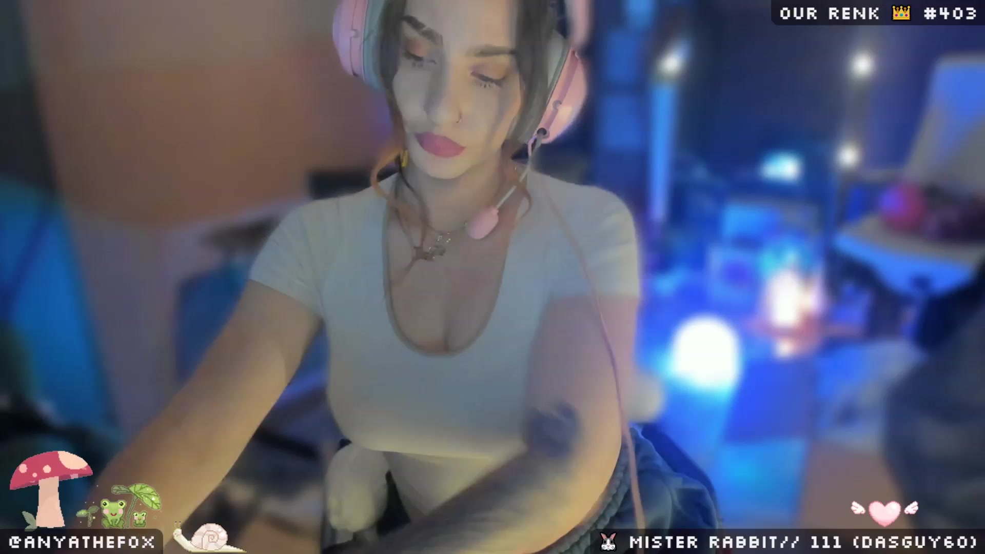 Gallery image thumbnail from Titcoin's myfreecams stream on, 04/12/2023, 07:08 image 2 of 20
