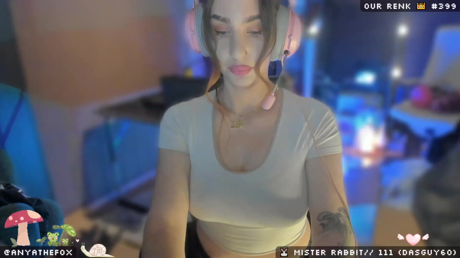 Gallery image thumbnail from Titcoin's myfreecams stream on, 04/12/2023, 07:08 image 7 of 20