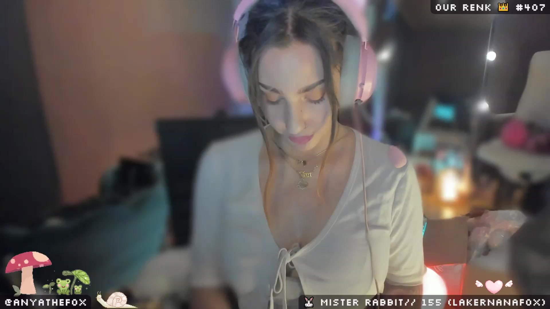 Gallery image thumbnail from Titcoin's myfreecams stream on, 04/14/2023, 07:12 image 14 of 20