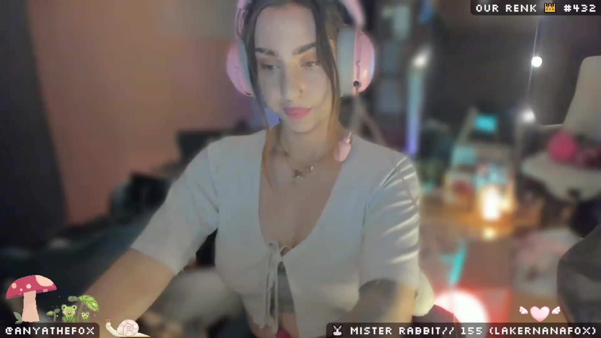 Gallery image thumbnail from Titcoin's myfreecams stream on, 04/14/2023, 07:12 image 3 of 20