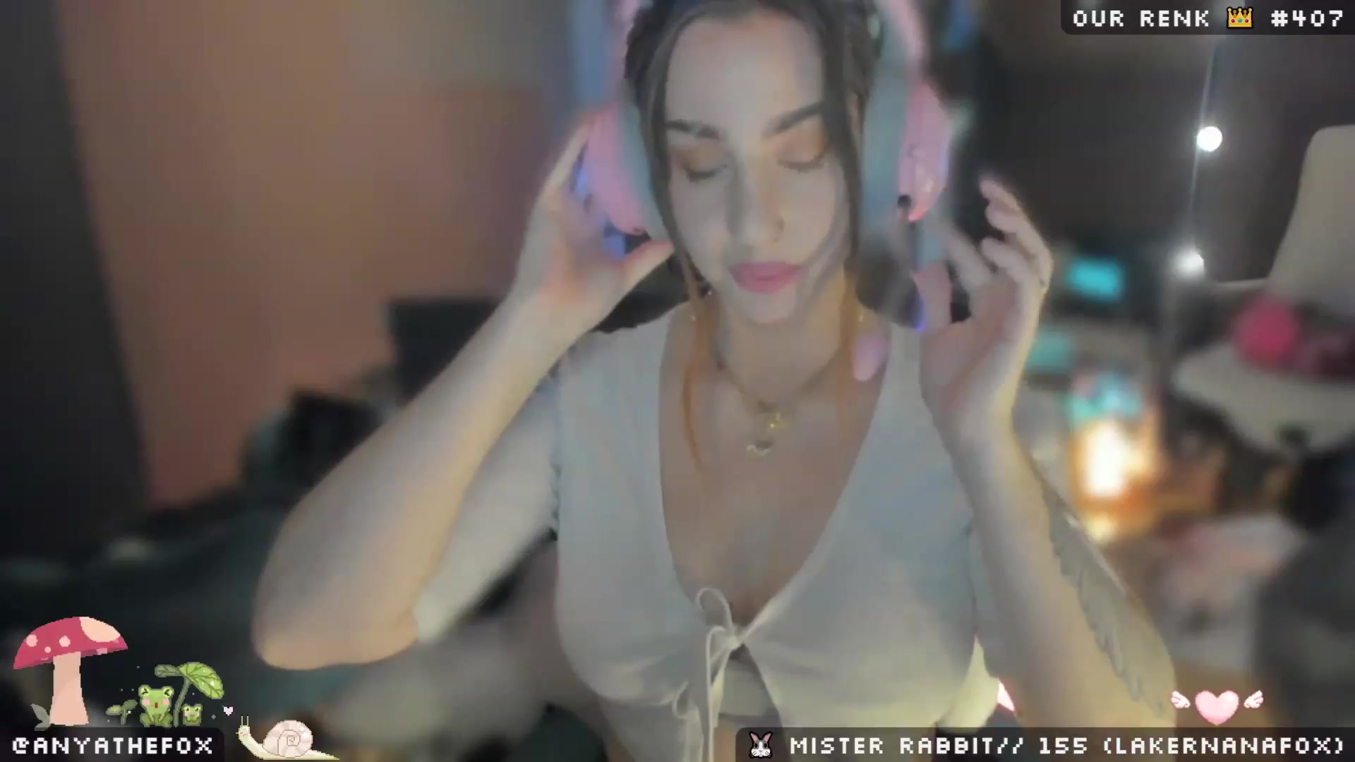 Gallery image thumbnail from Titcoin's myfreecams stream on, 04/14/2023, 07:12 image 11 of 20