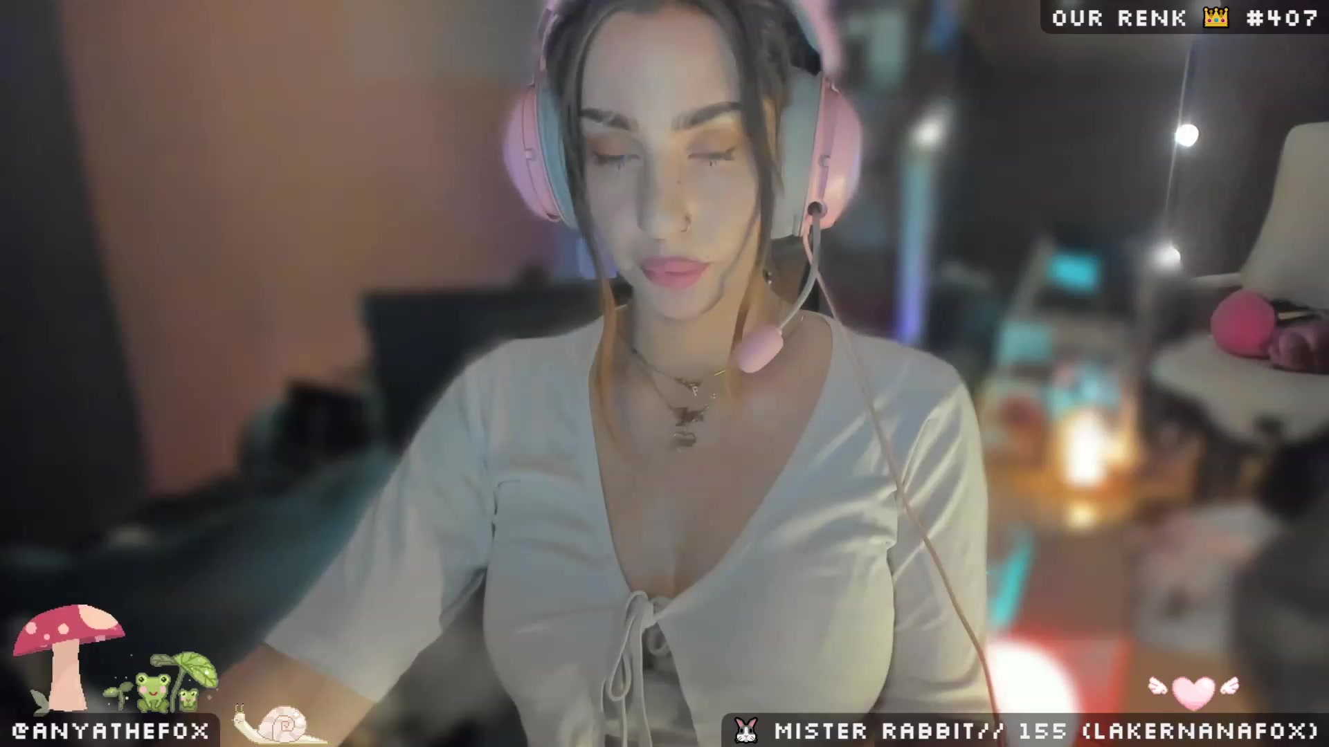 Gallery image thumbnail from Titcoin's myfreecams stream on, 04/14/2023, 07:12 image 15 of 20