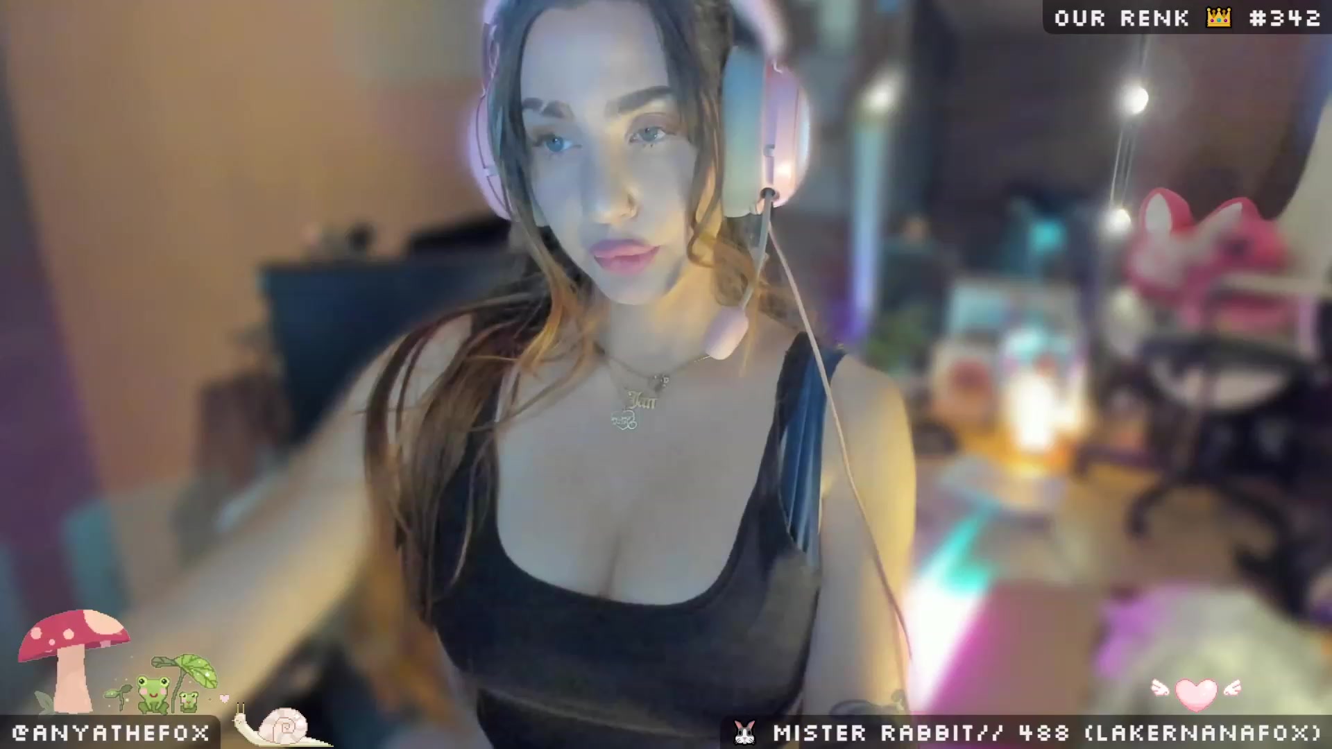 Gallery image thumbnail from Titcoin's myfreecams stream on, 04/19/2023, 07:05 image 6 of 20
