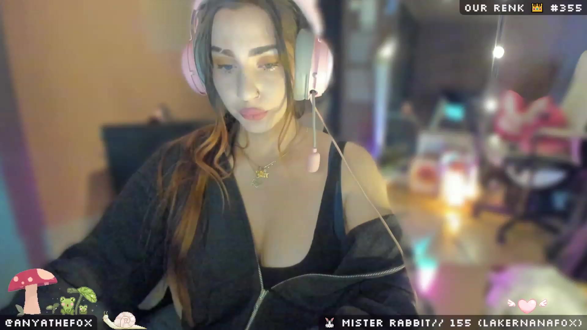 Gallery image thumbnail from Titcoin's myfreecams stream on, 04/20/2023, 06:53 image 2 of 20