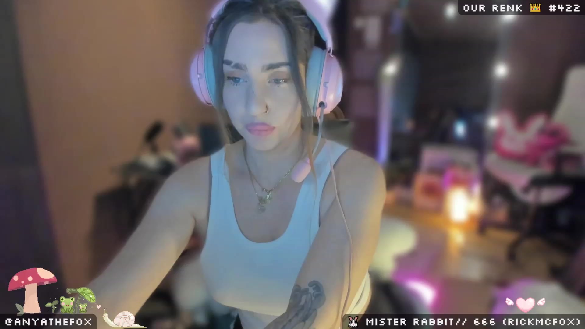 Gallery image thumbnail from Titcoin's myfreecams stream on, 04/23/2023, 08:10 image 6 of 20