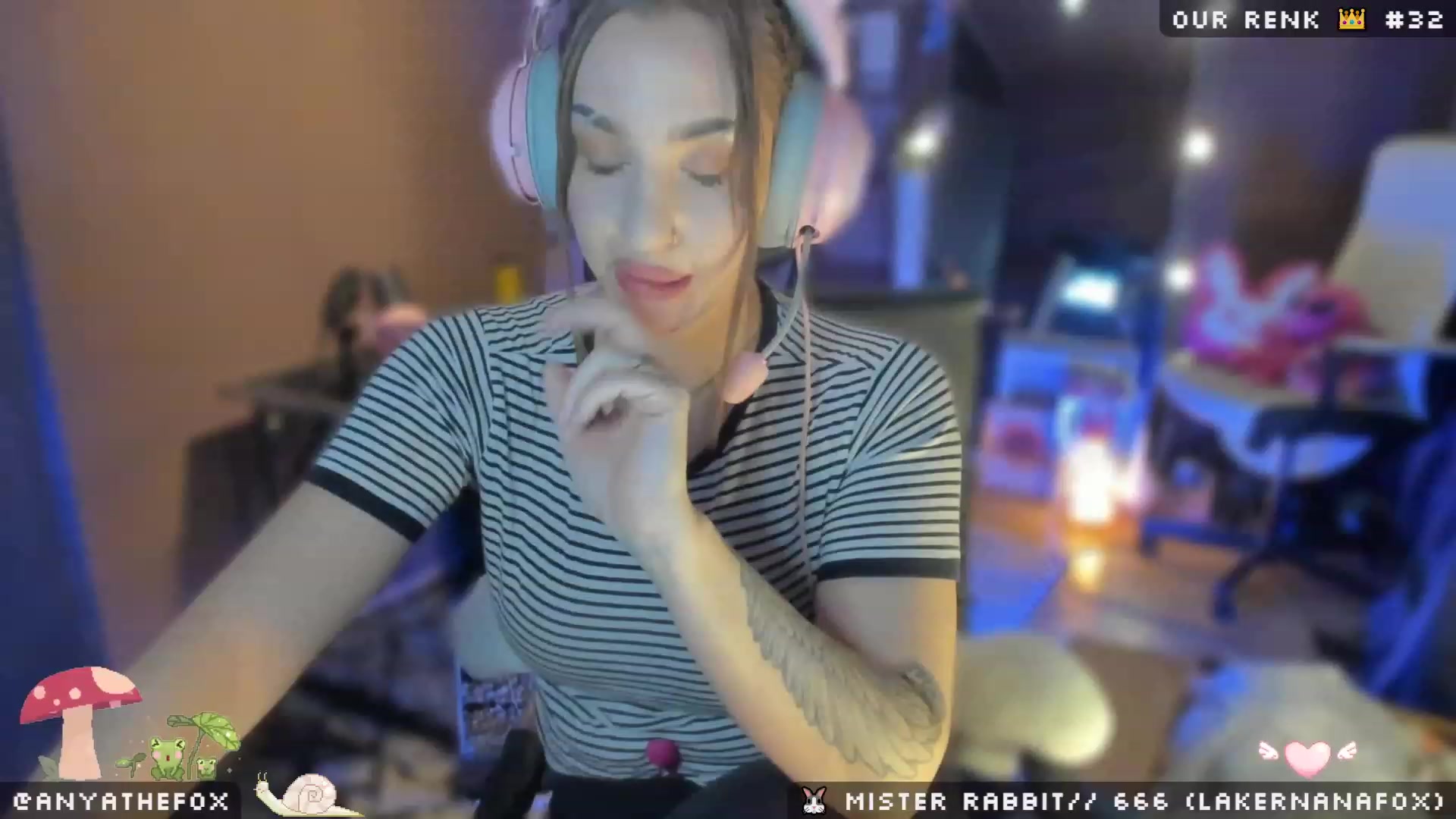 Gallery image thumbnail from Titcoin's myfreecams stream on, 05/01/2023, 08:38 image 9 of 20