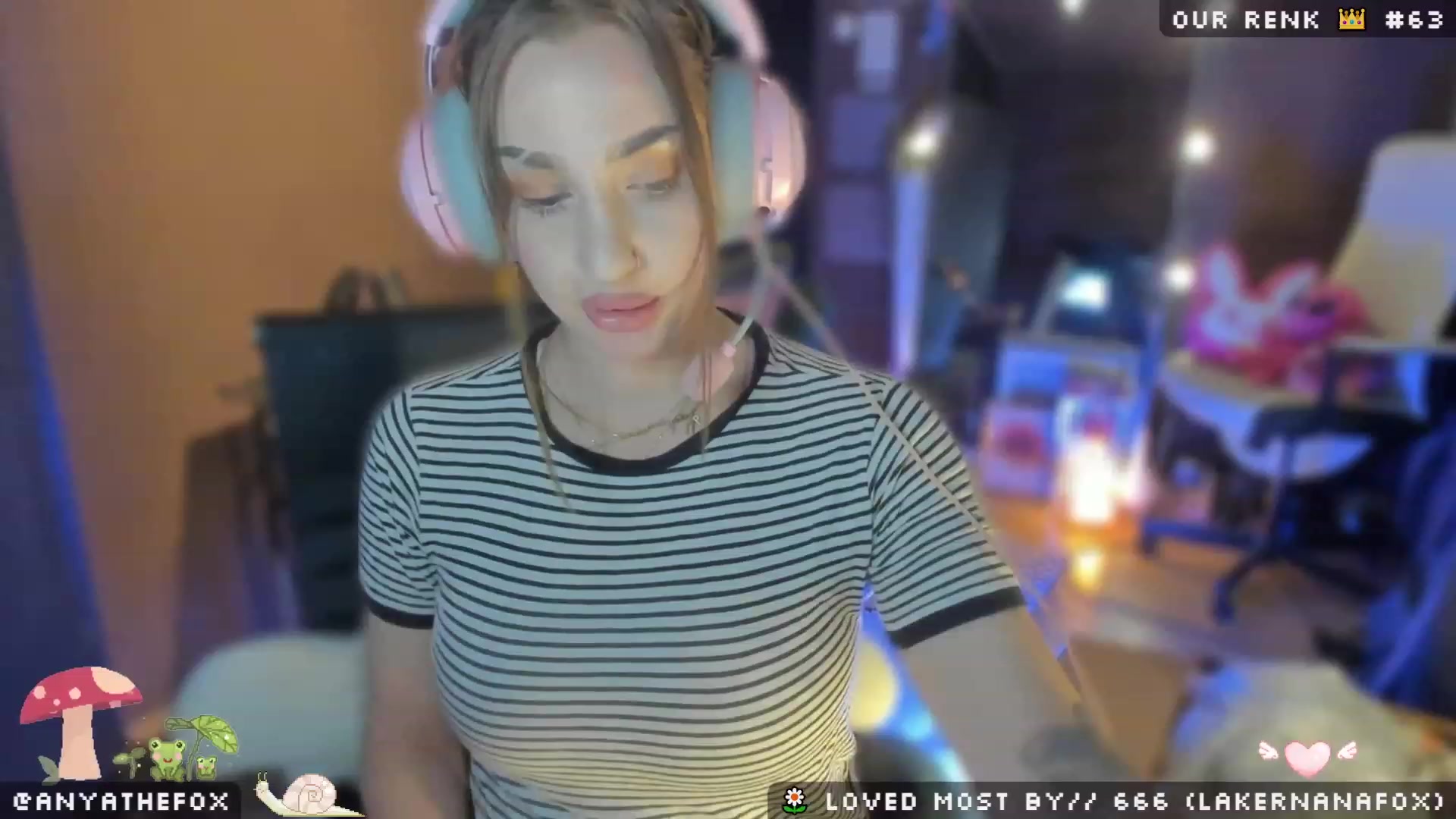 Gallery image thumbnail from Titcoin's myfreecams stream on, 05/01/2023, 08:38 image 15 of 20
