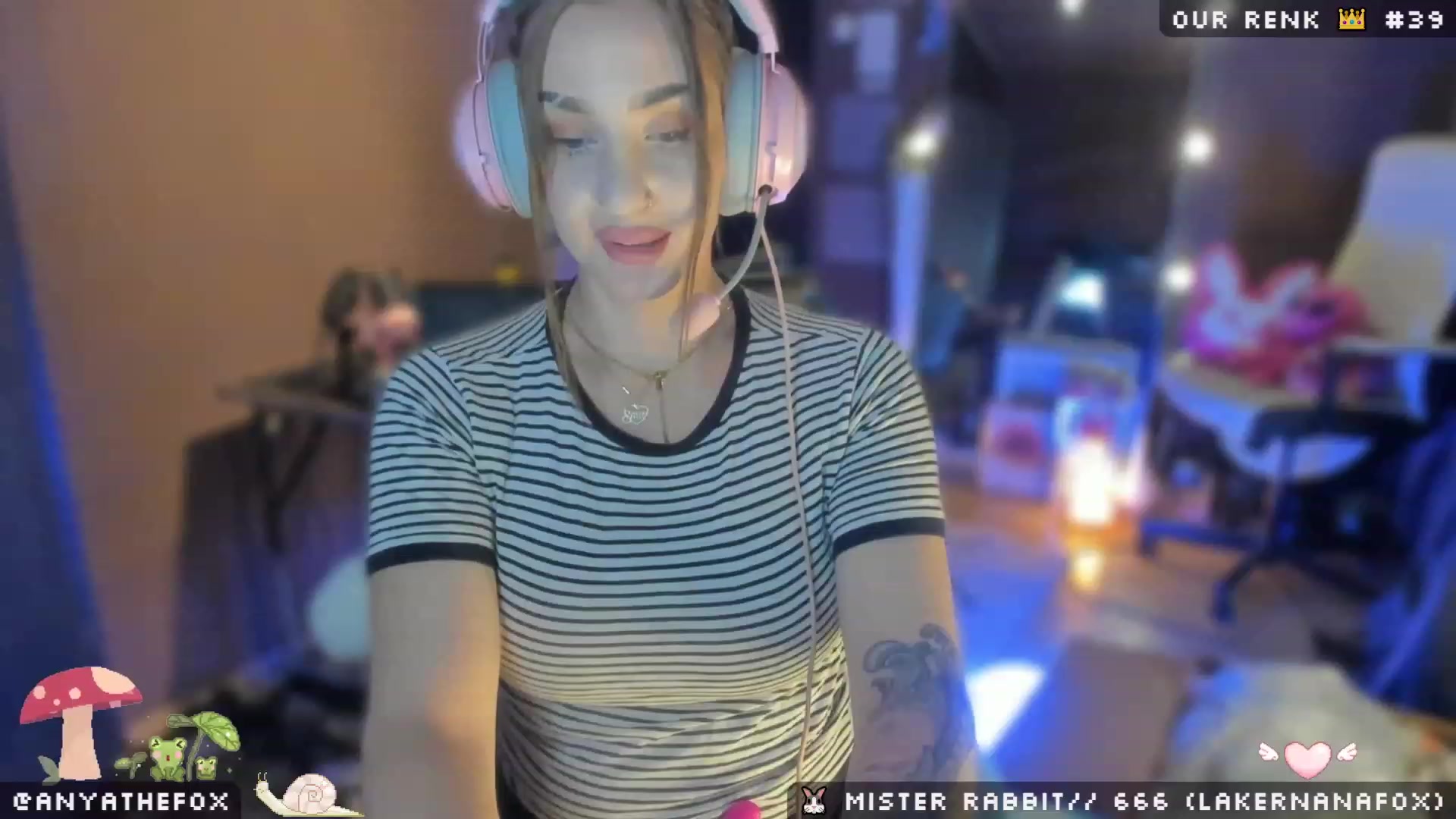 Gallery image thumbnail from Titcoin's myfreecams stream on, 05/01/2023, 08:38 image 7 of 20