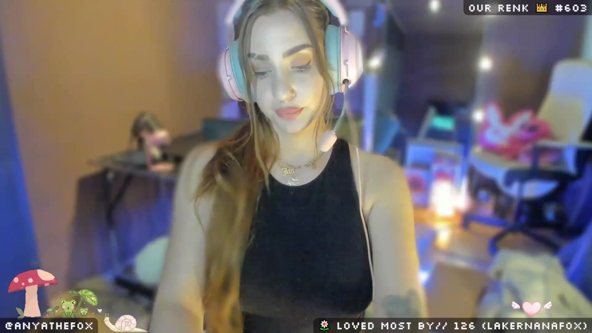 Gallery image thumbnail from Titcoin's myfreecams stream on, 05/03/2023, 06:35 image 18 of 20
