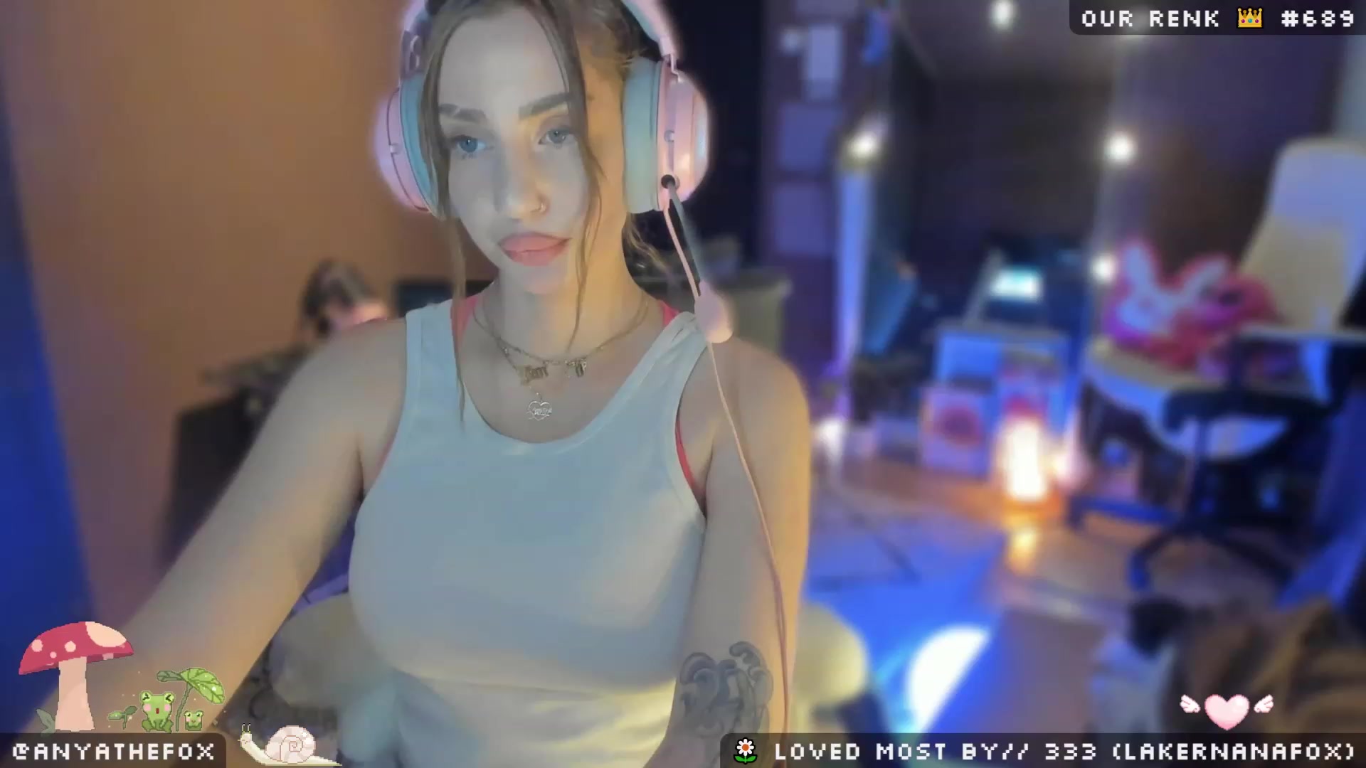 Gallery image thumbnail from Titcoin's myfreecams stream on, 05/04/2023, 07:15 image 6 of 20