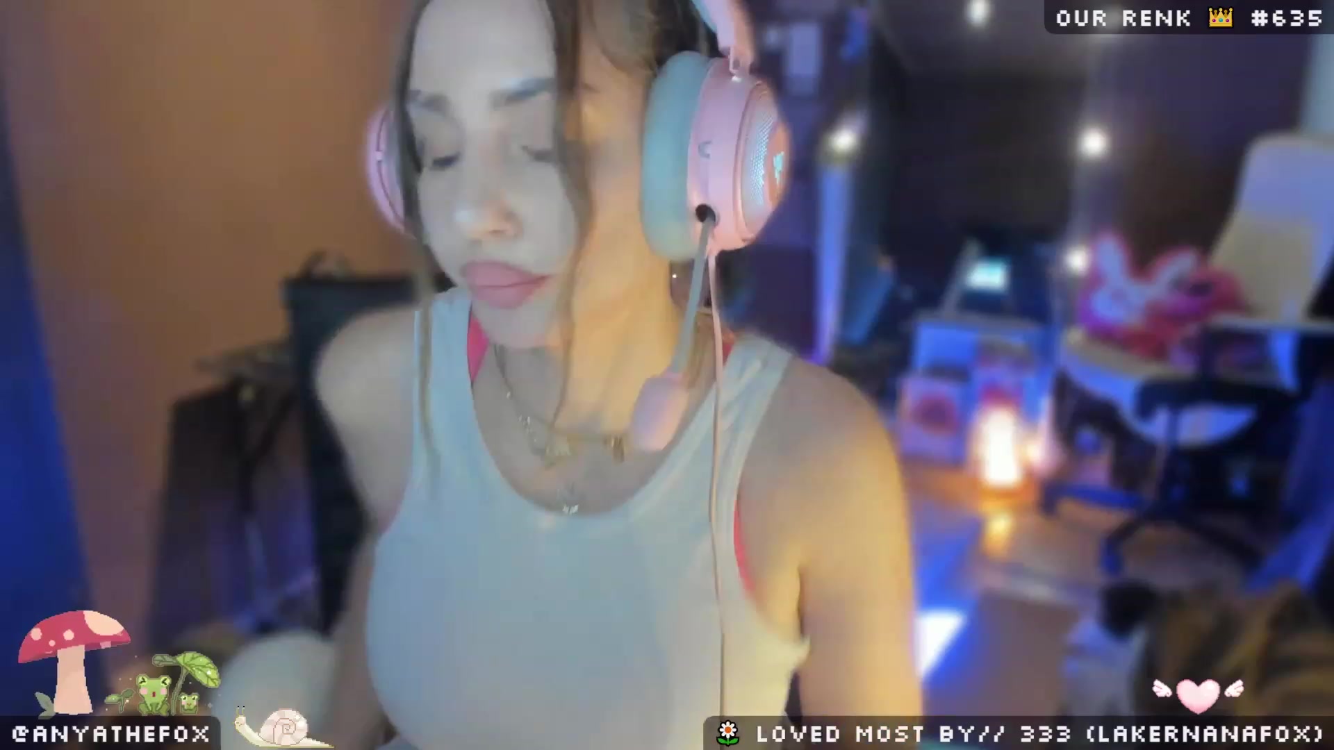 Gallery image thumbnail from Titcoin's myfreecams stream on, 05/04/2023, 07:15 image 15 of 20