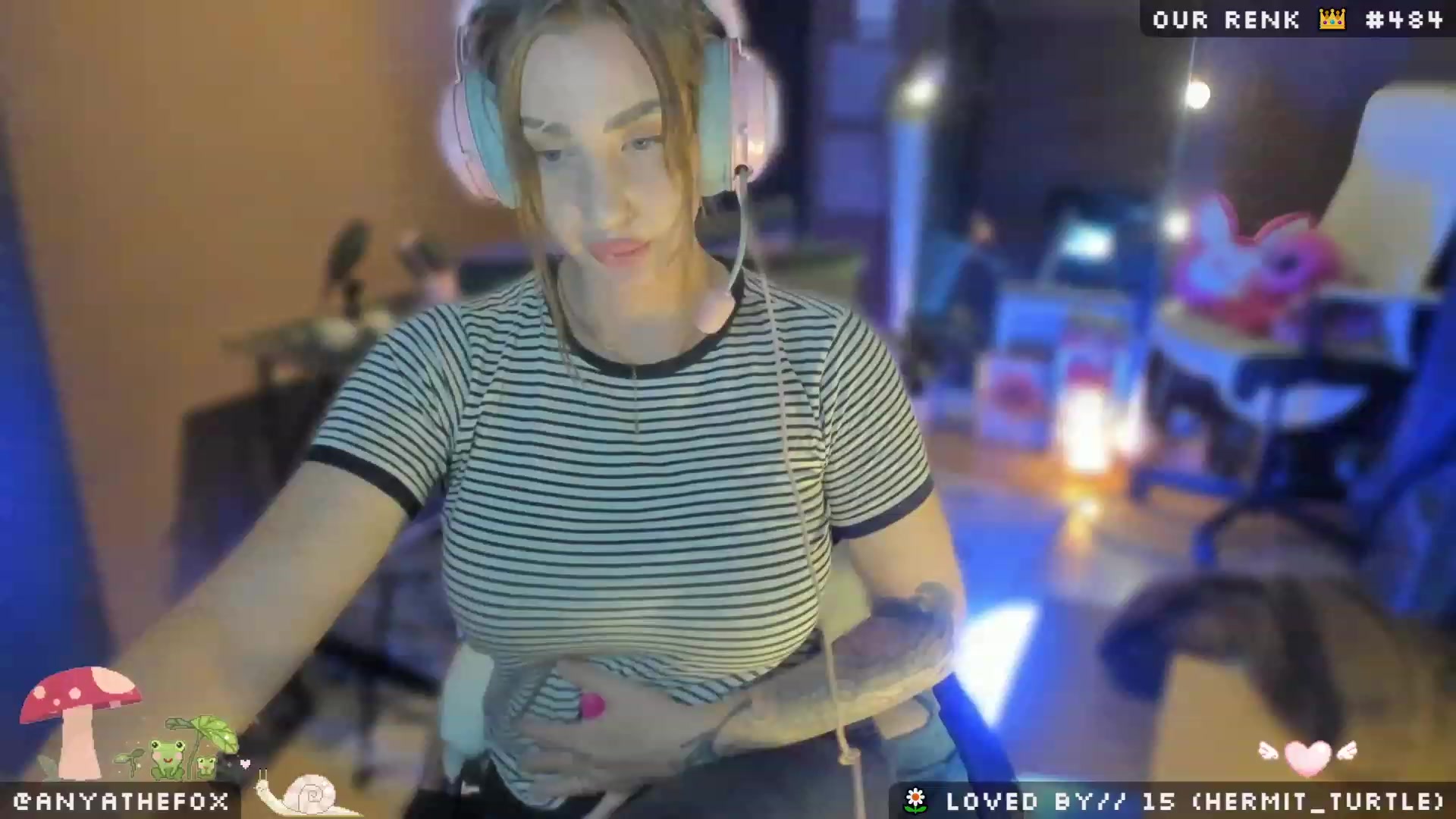 Gallery image thumbnail from Titcoin's myfreecams stream on, 05/08/2023, 05:18 image 13 of 20