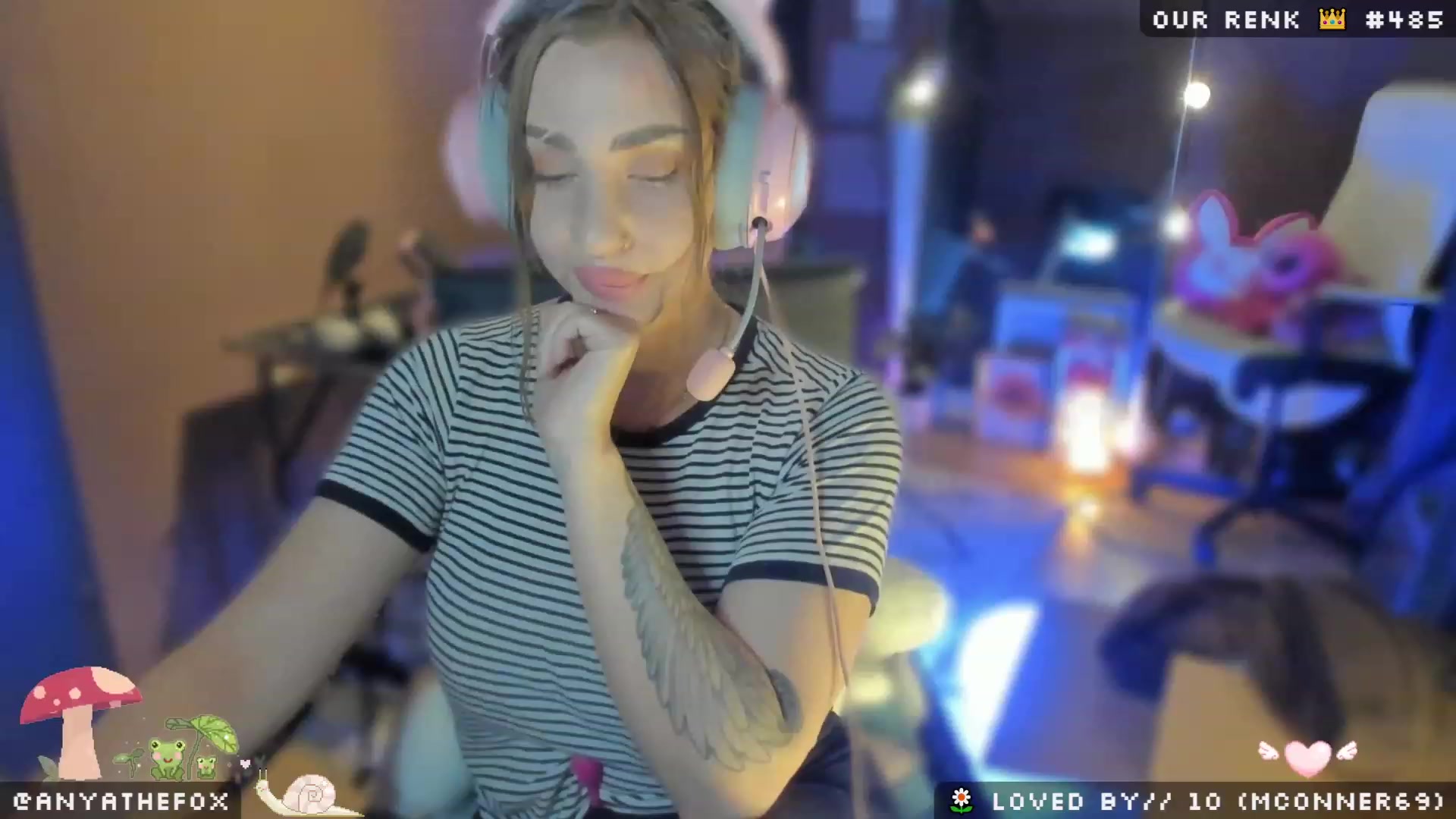 Gallery image thumbnail from Titcoin's myfreecams stream on, 05/08/2023, 05:18 image 4 of 20