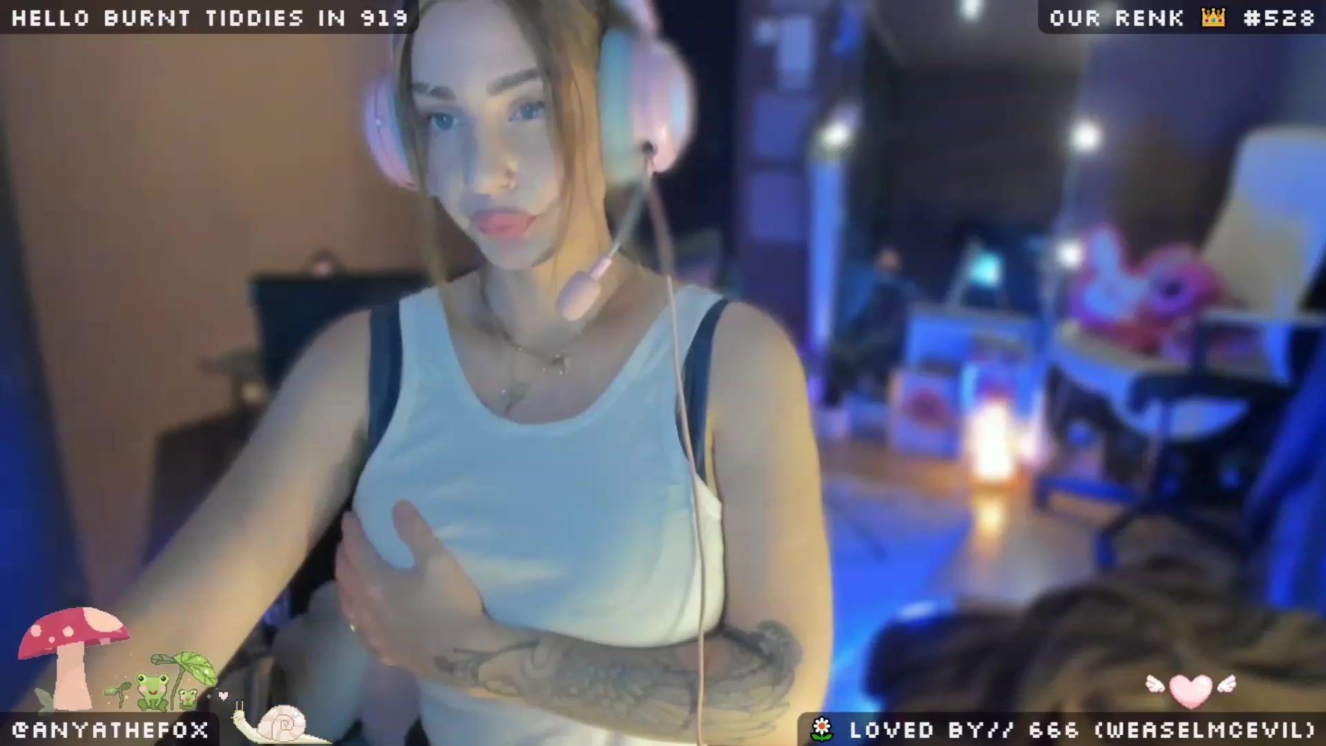 Gallery image thumbnail from Titcoin's myfreecams stream on, 05/10/2023, 06:45 image 18 of 20
